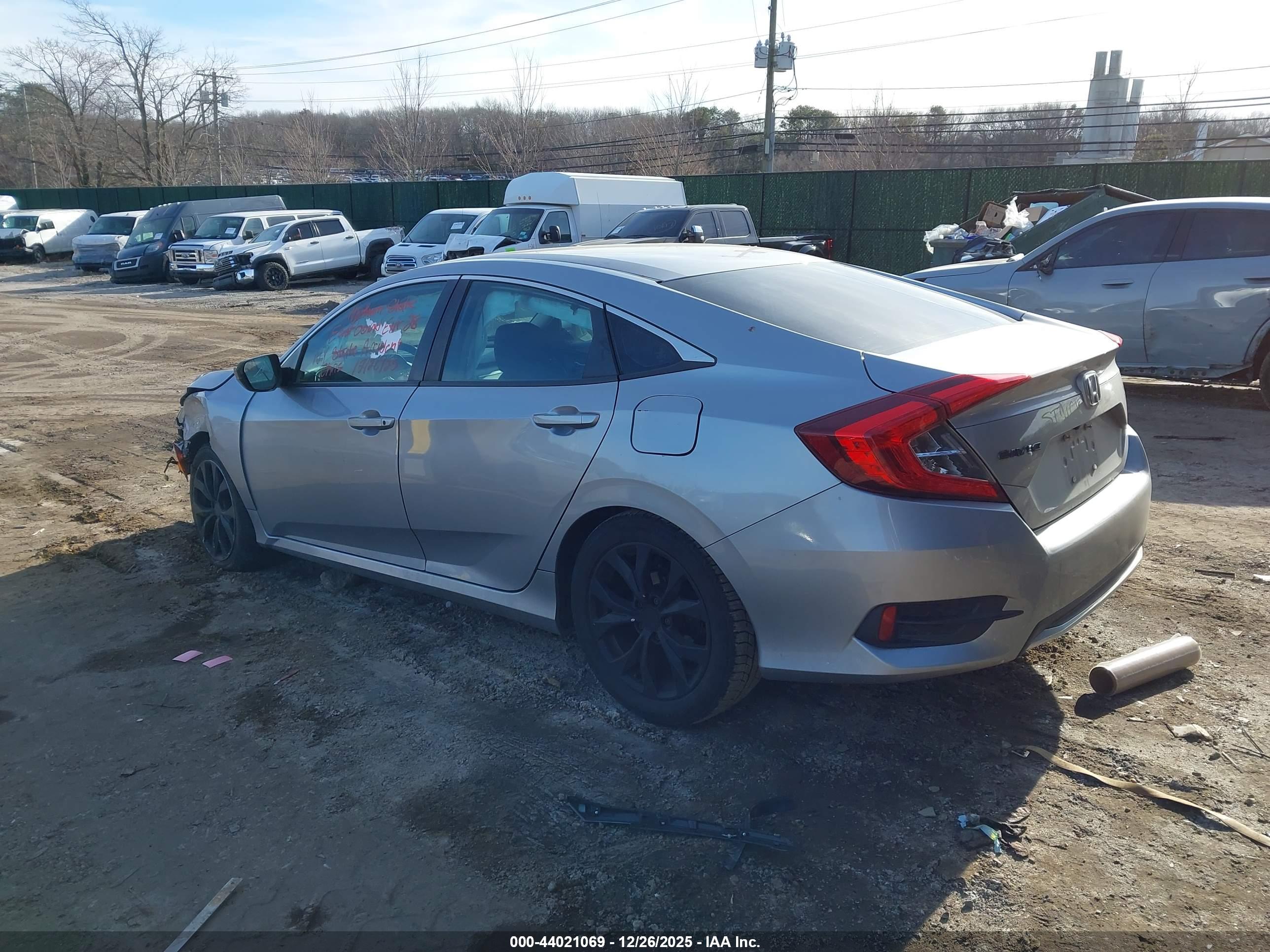 HONDA CIVIC image 3
