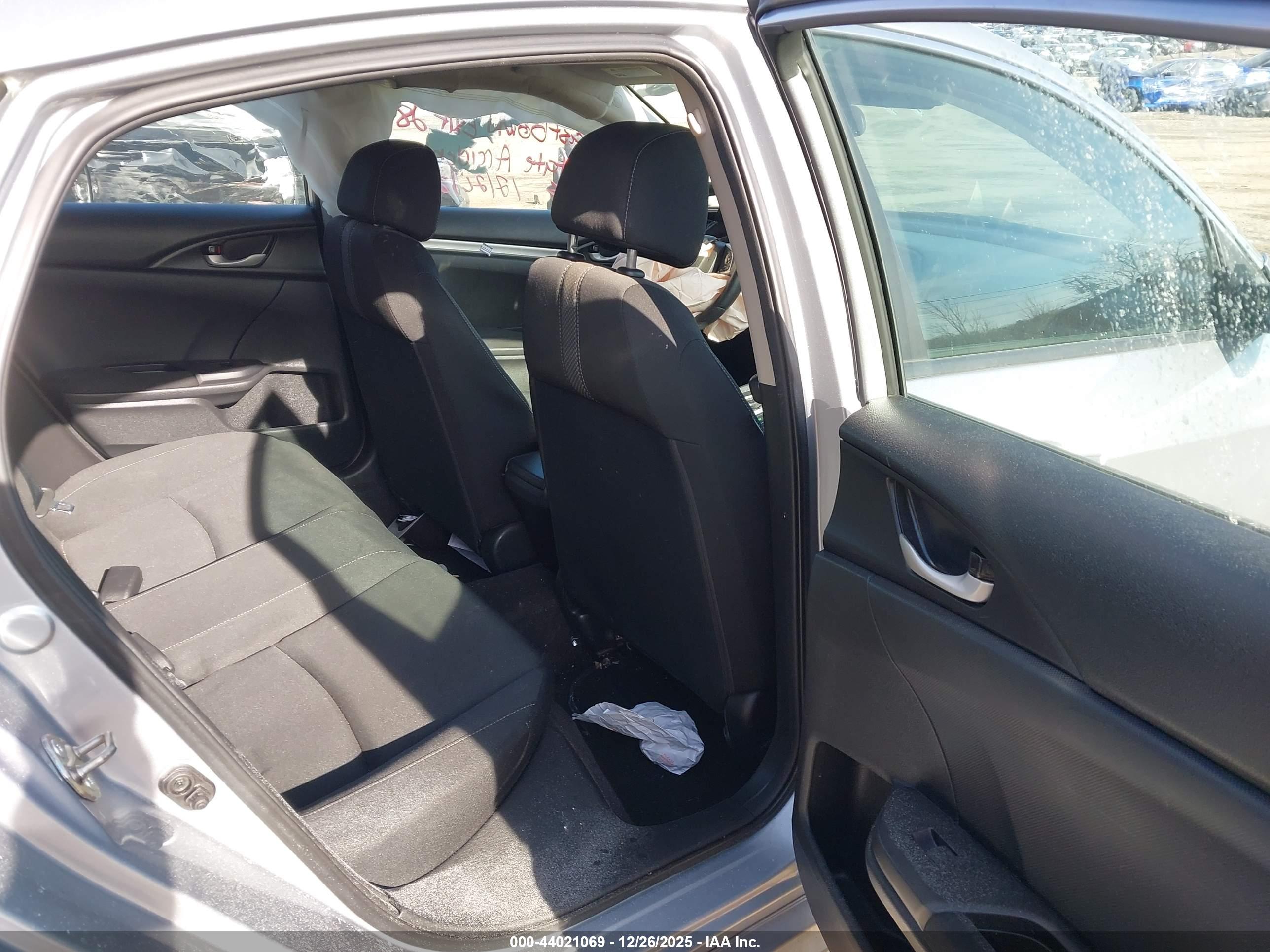 HONDA CIVIC image 8
