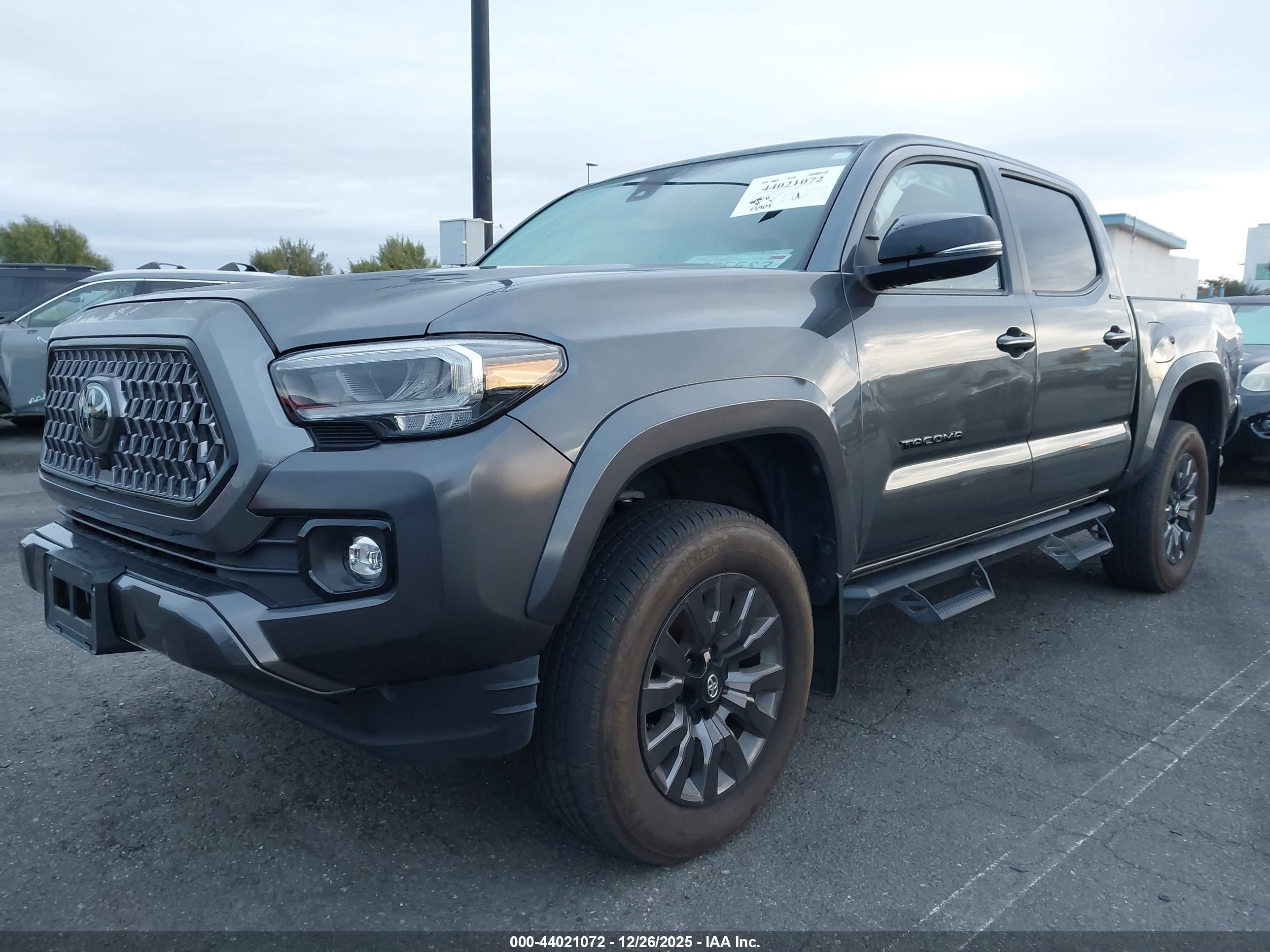 TOYOTA TACOMA image 2