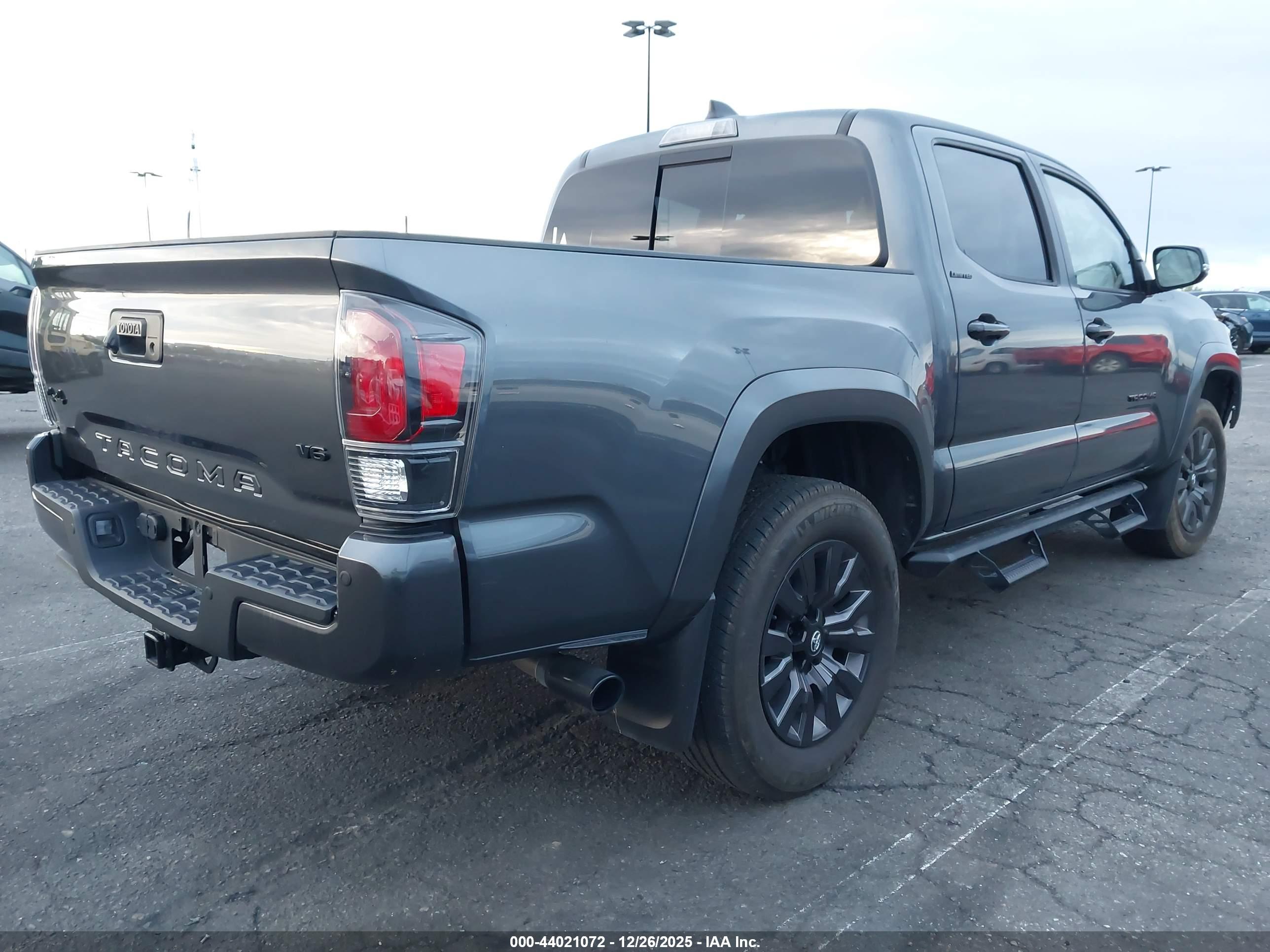 TOYOTA TACOMA image 4