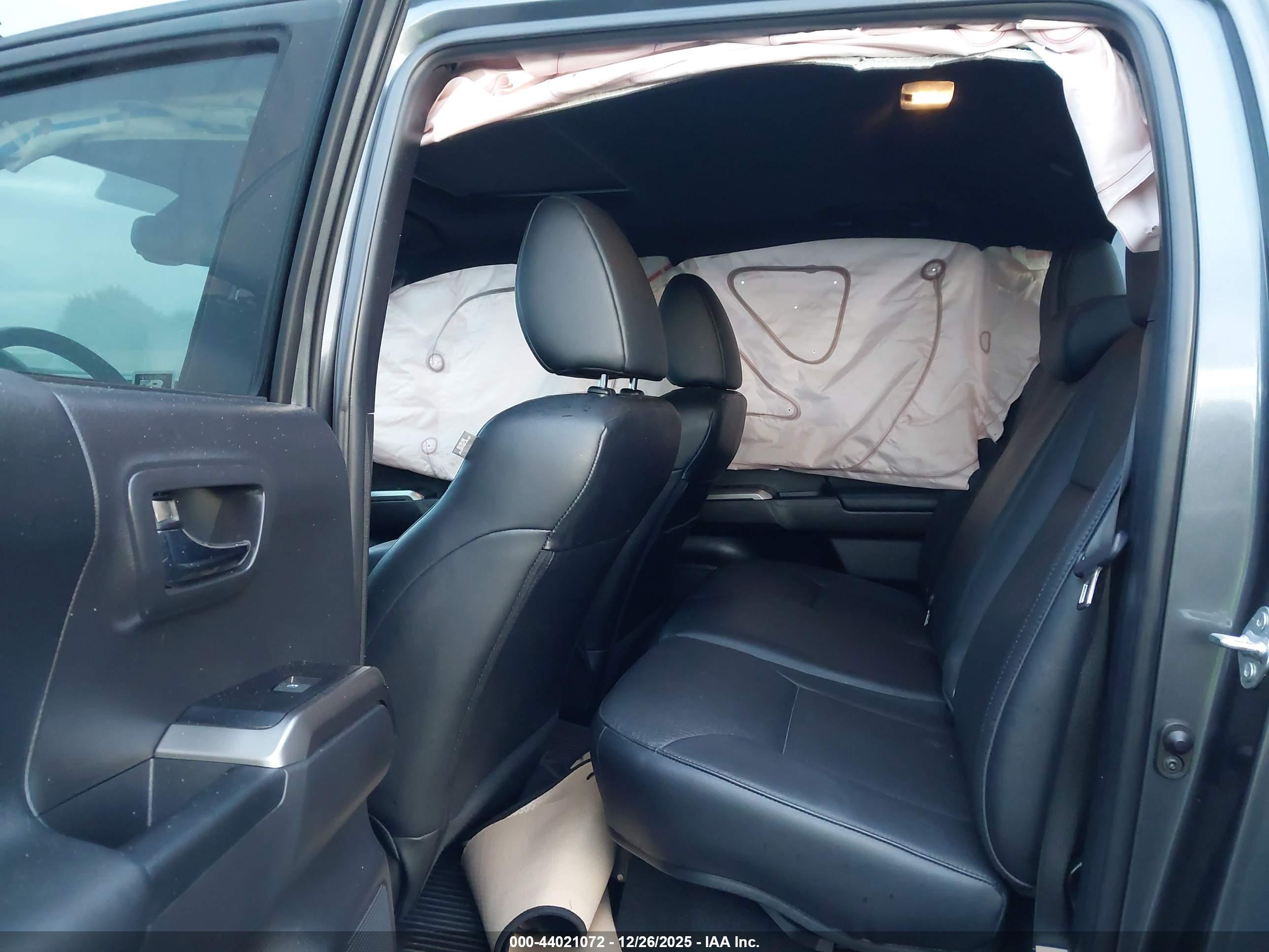 TOYOTA TACOMA image 8