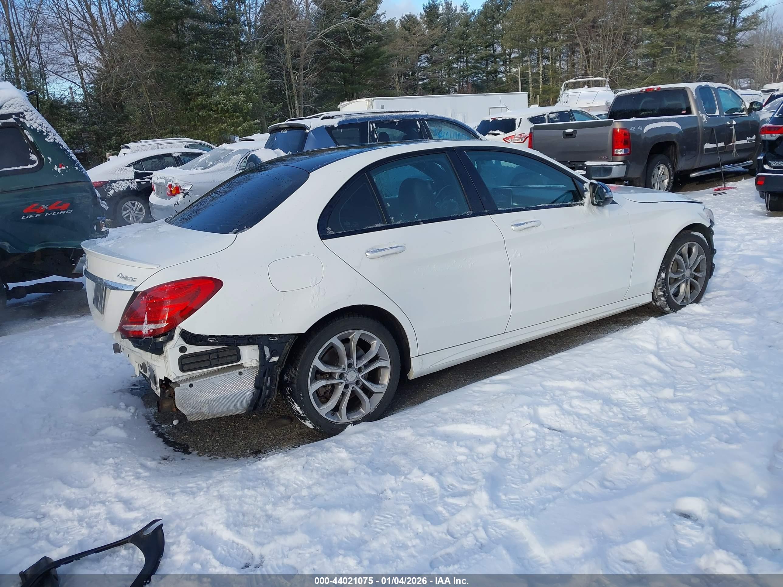 MERCEDES-BENZ C image 4