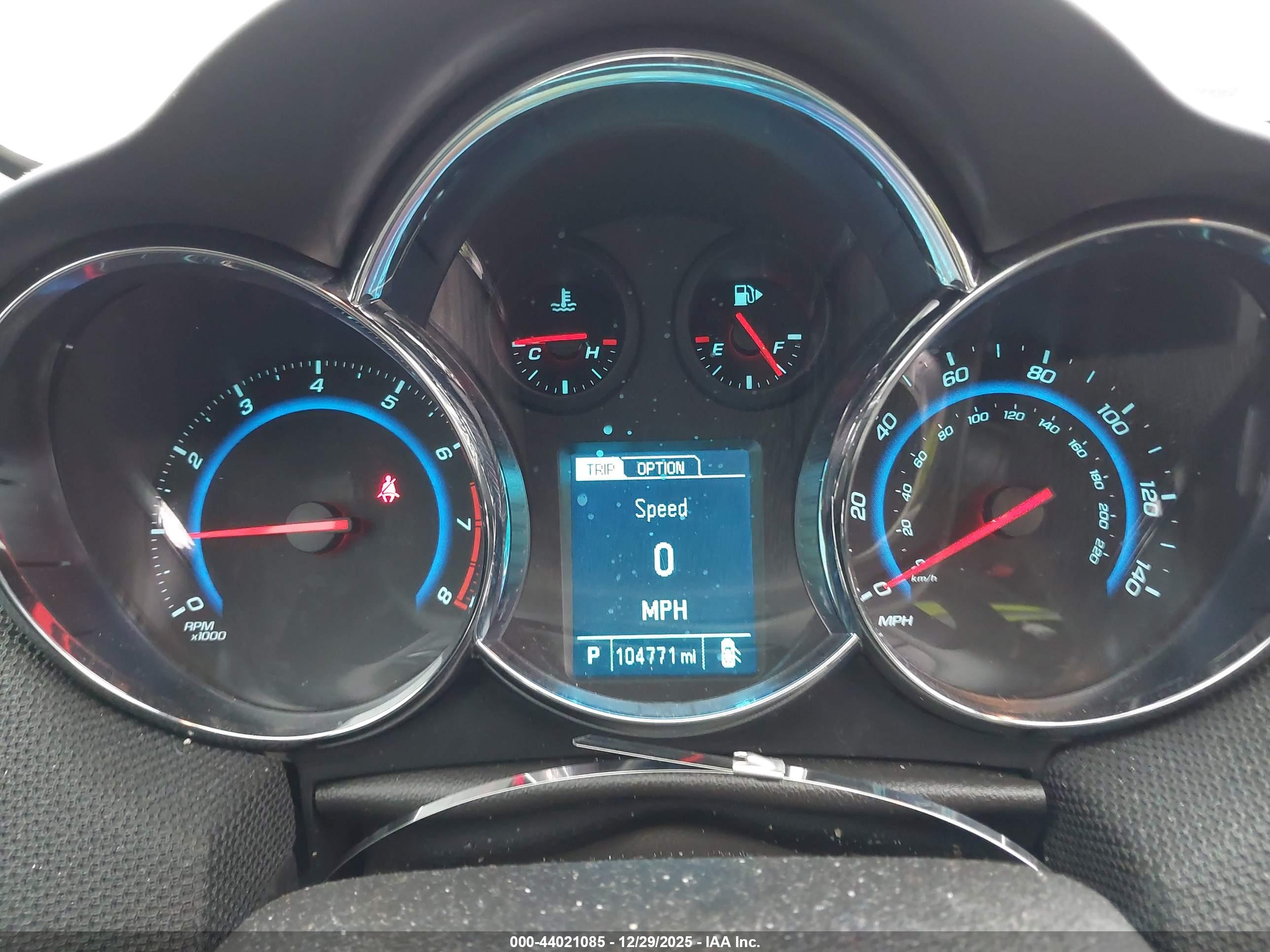 CHEVROLET CRUZE image 7