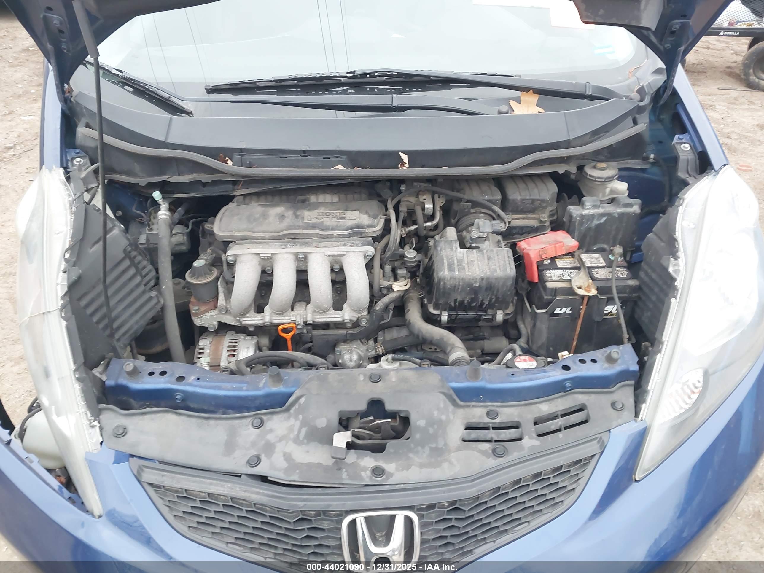HONDA FIT image 10