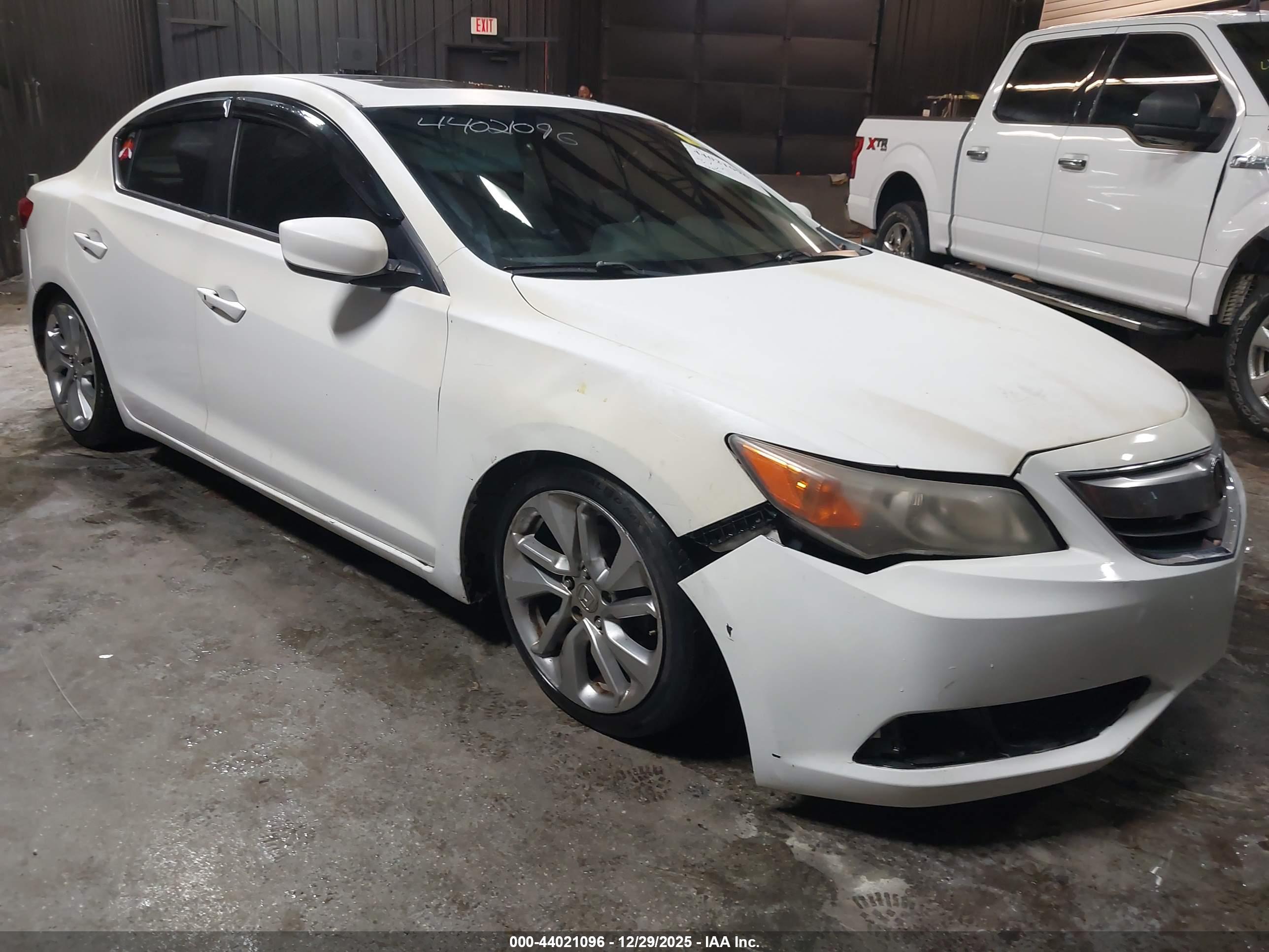 ACURA ILX image 6