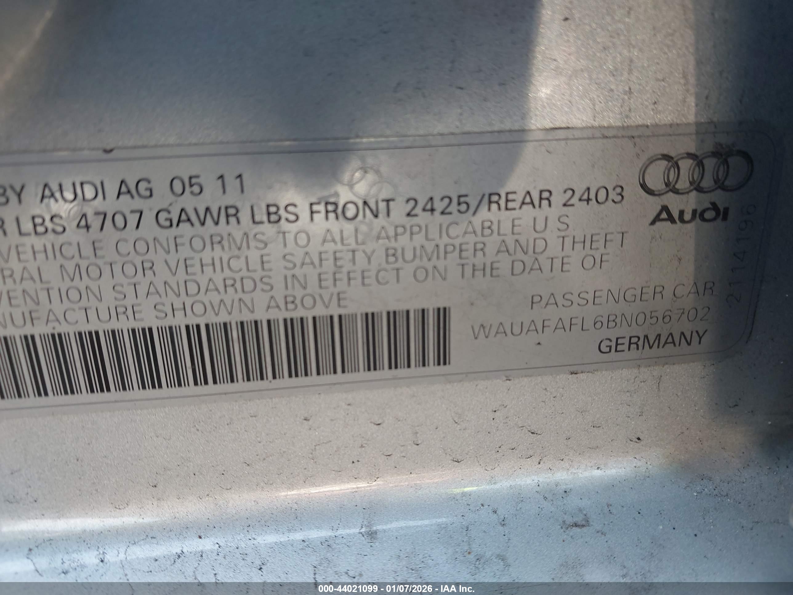 AUDI A4 image 9