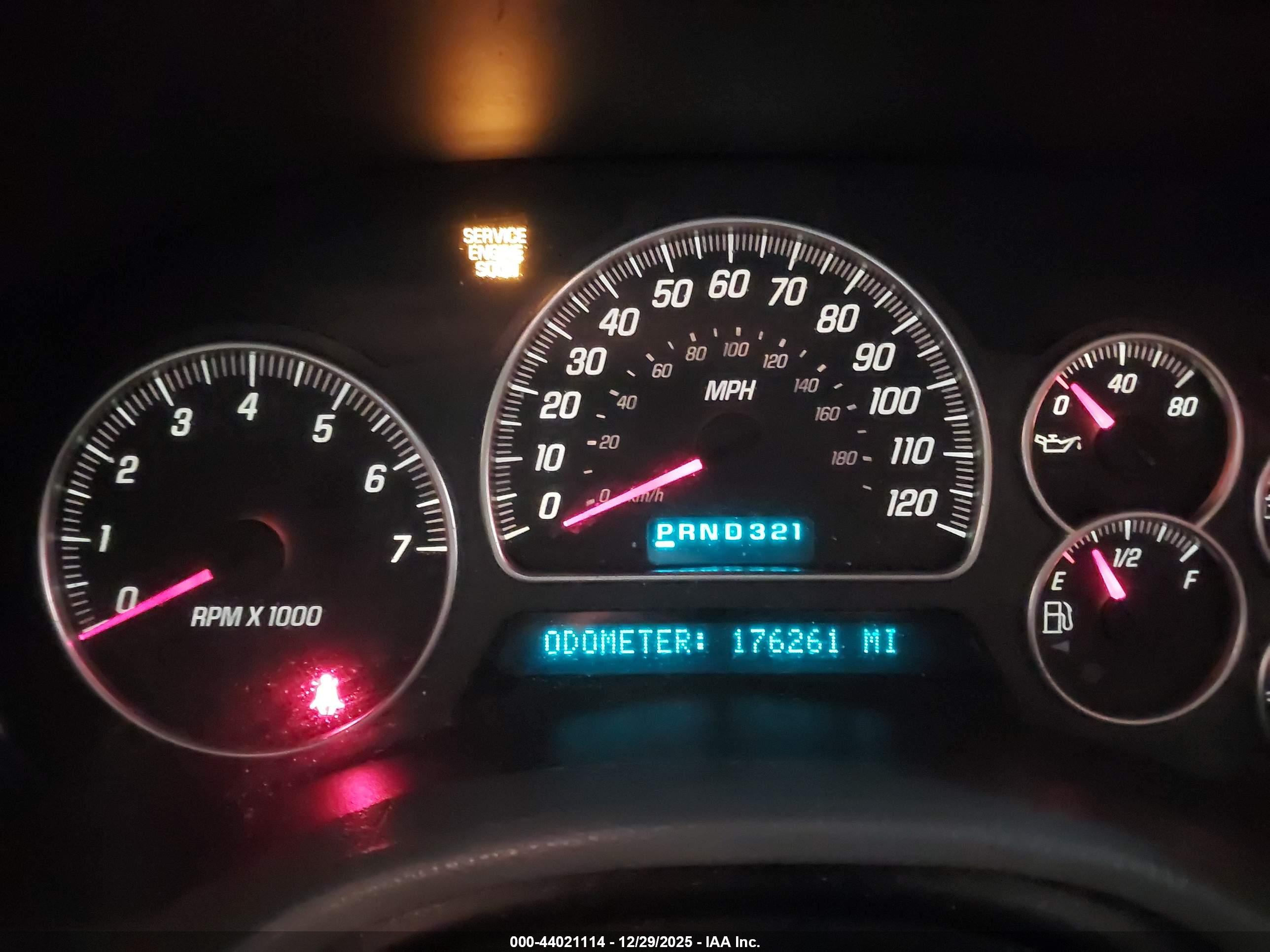 GMC ENVOY image 7