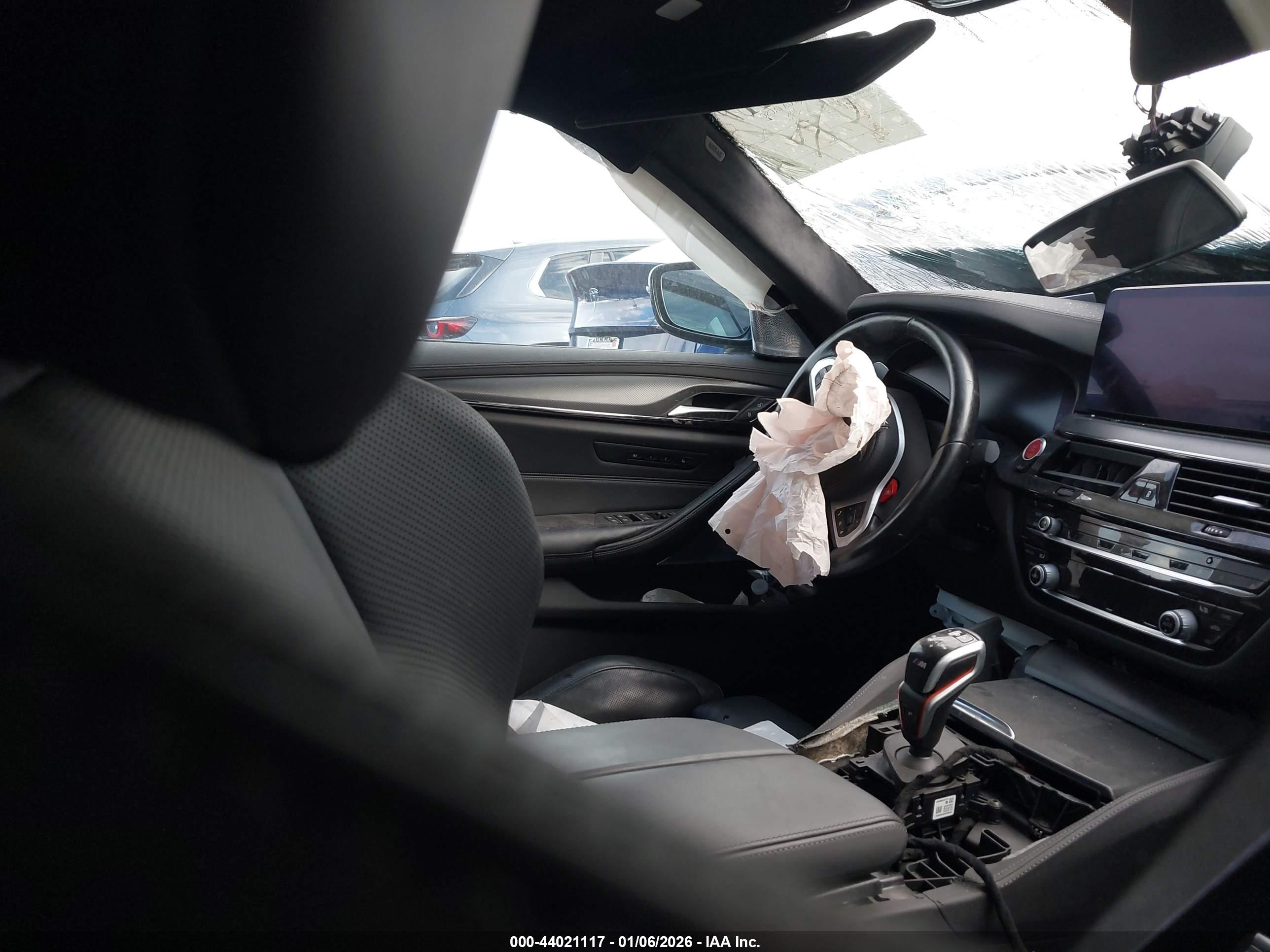 BMW M5 image 5