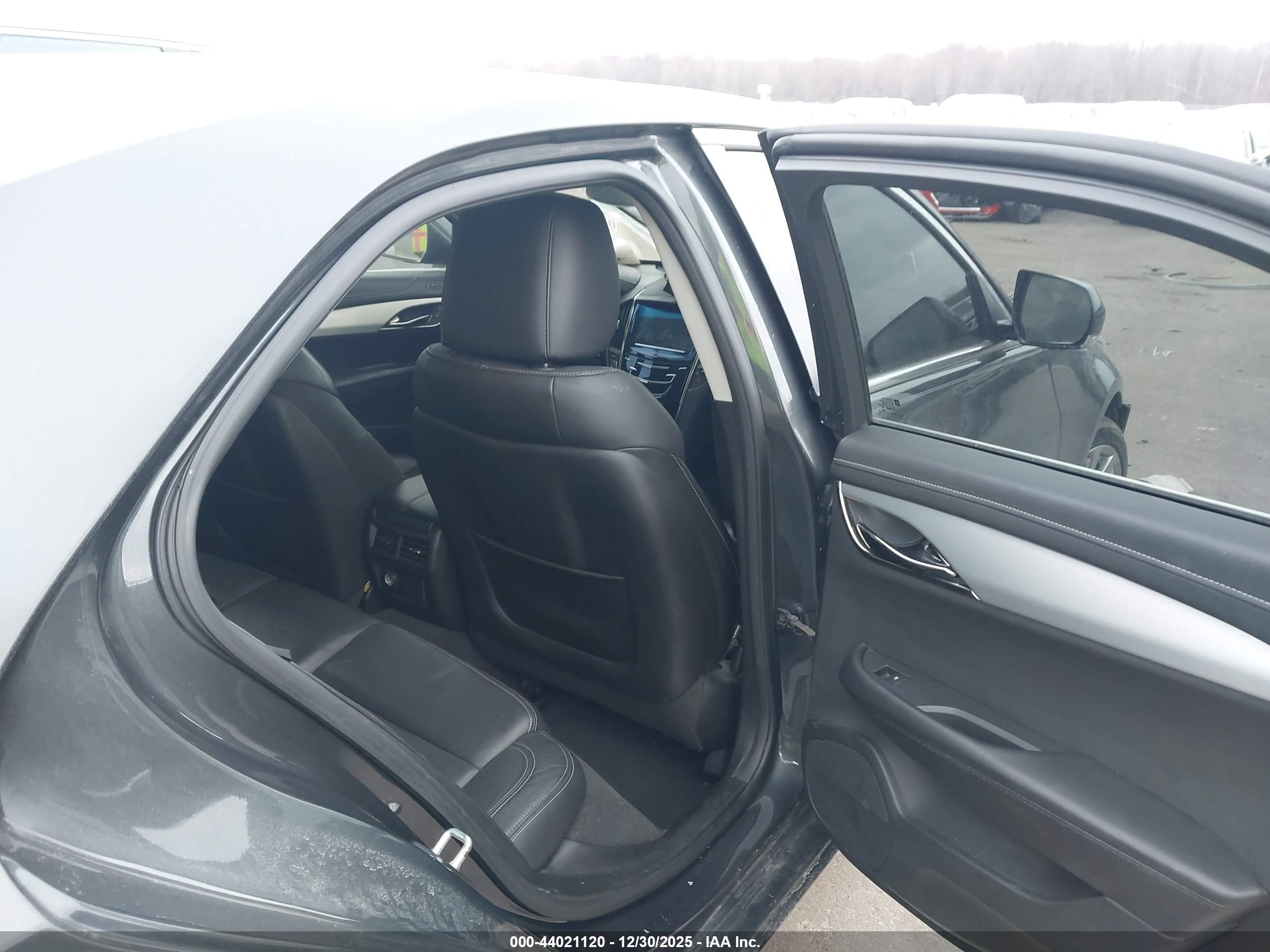 CADILLAC ATS image 8