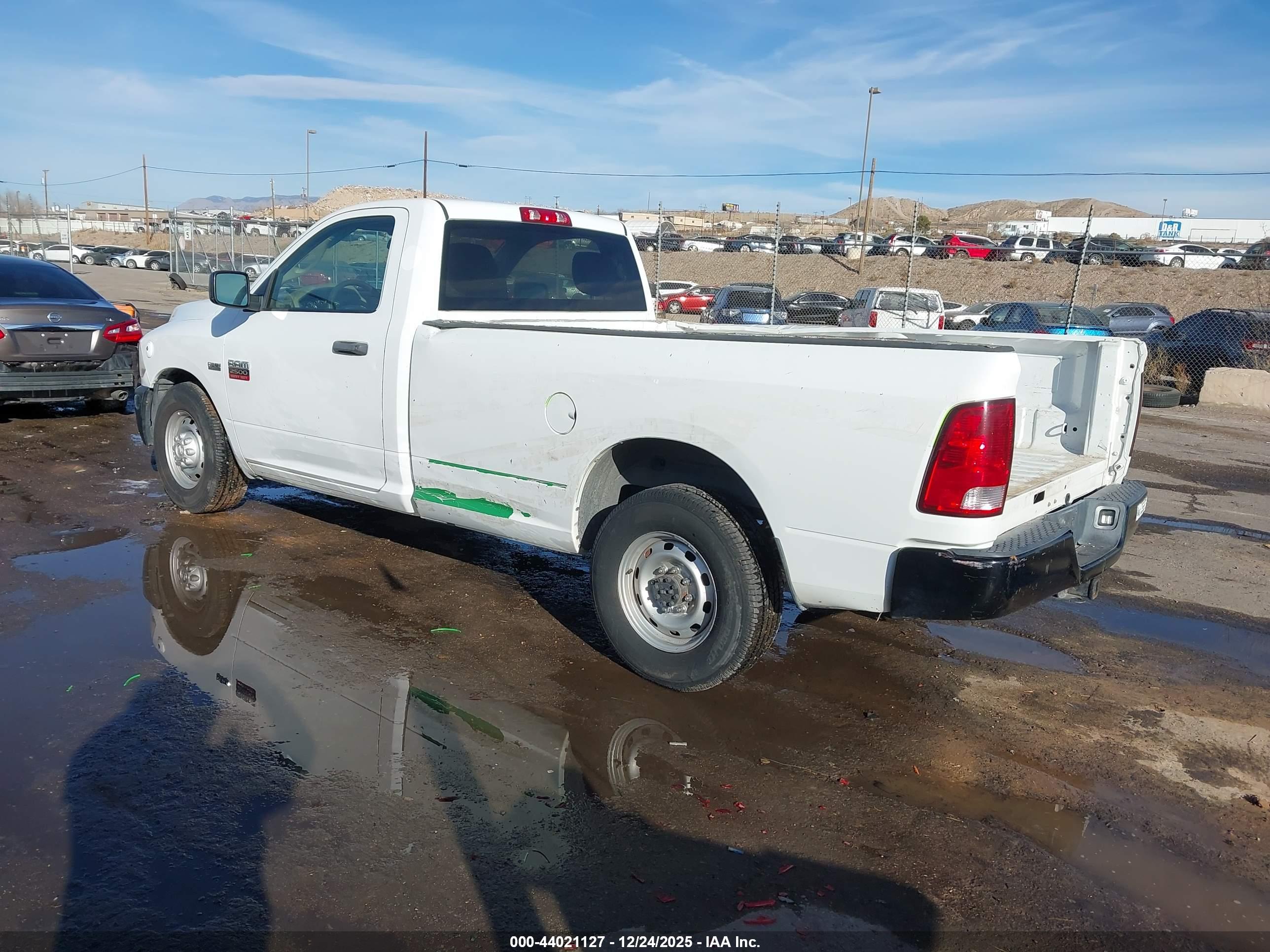 RAM 2500 image 3