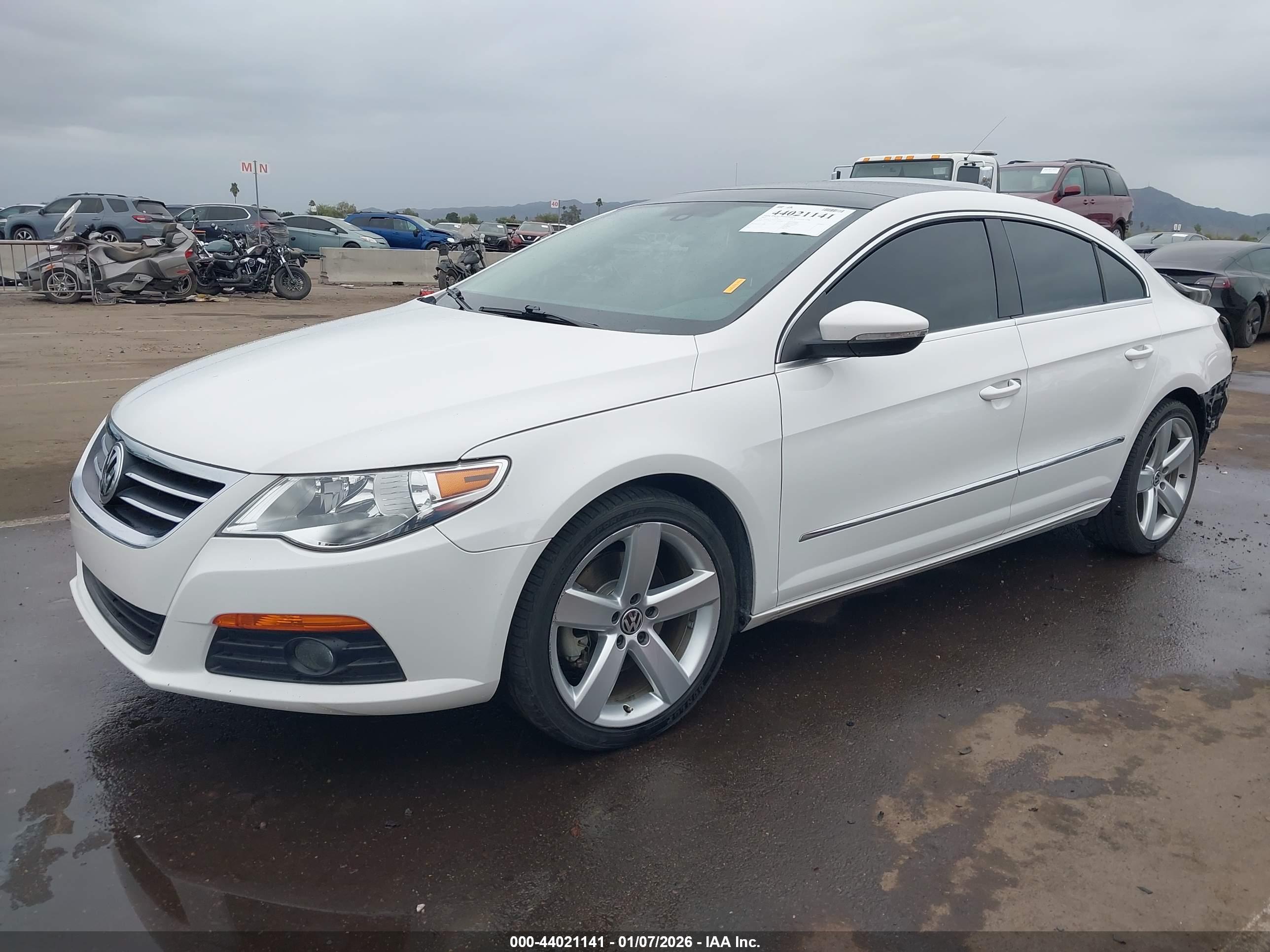VOLKSWAGEN CC image 2