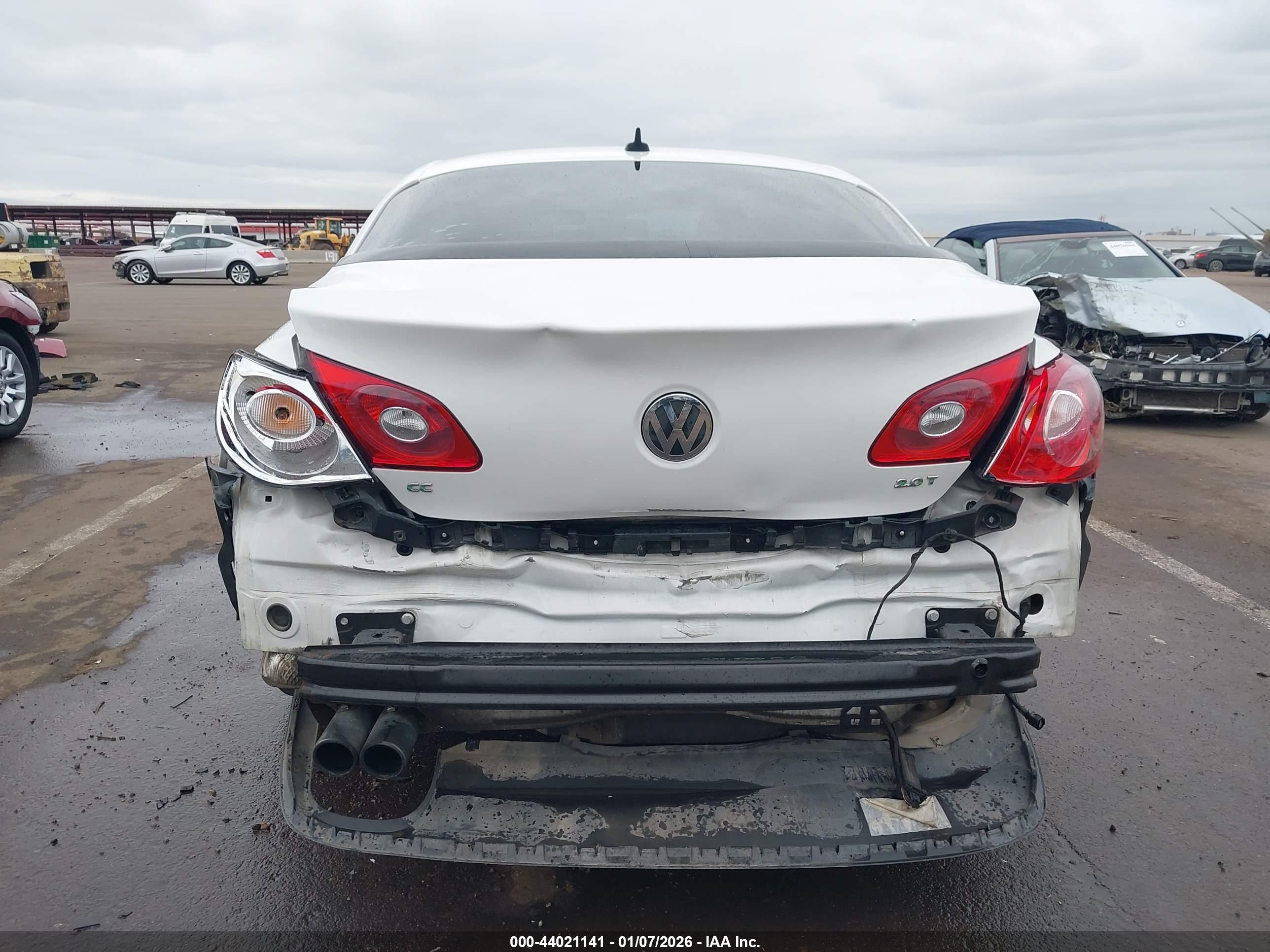 VOLKSWAGEN CC image 6