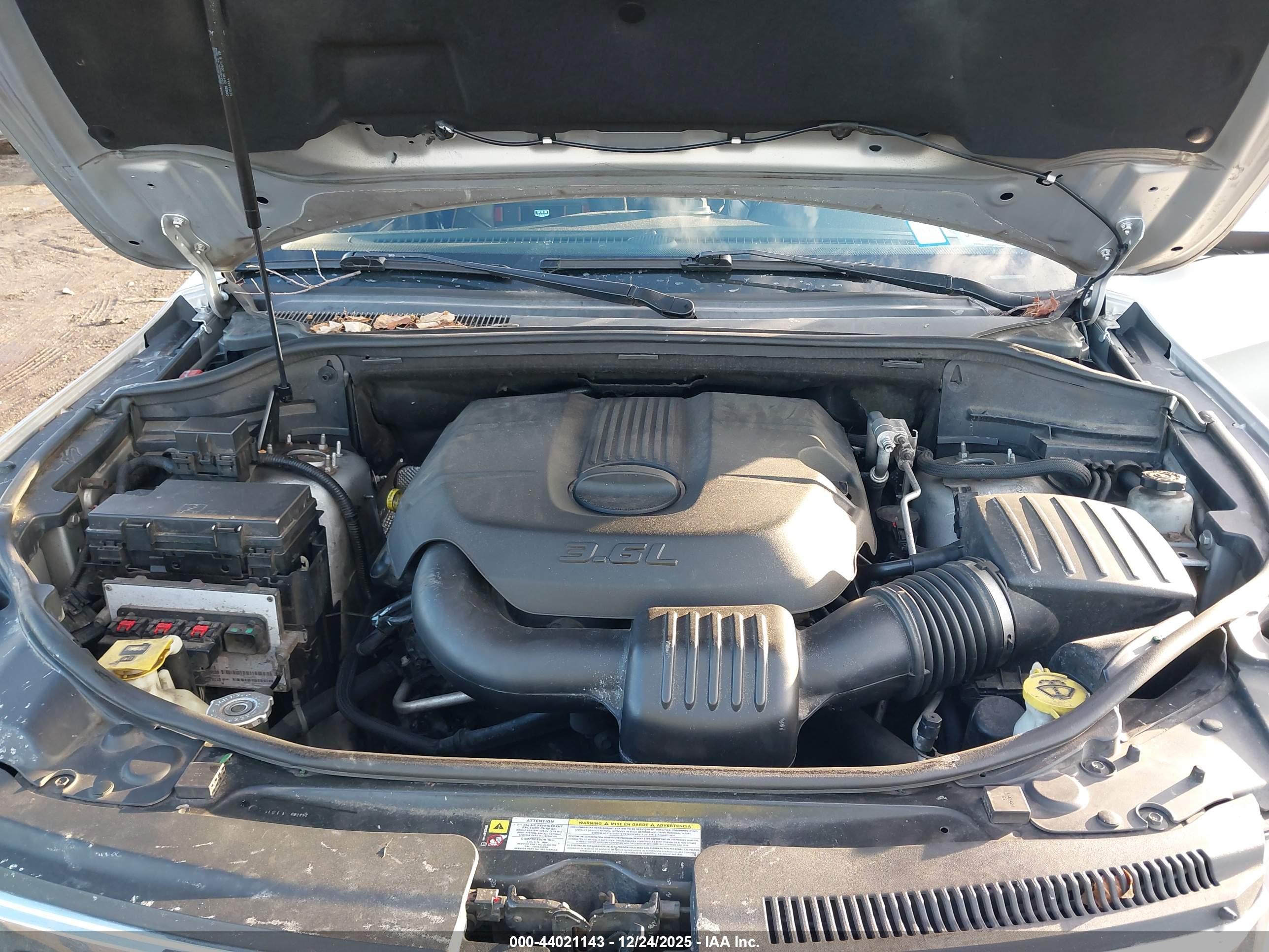 JEEP GRAND image 10