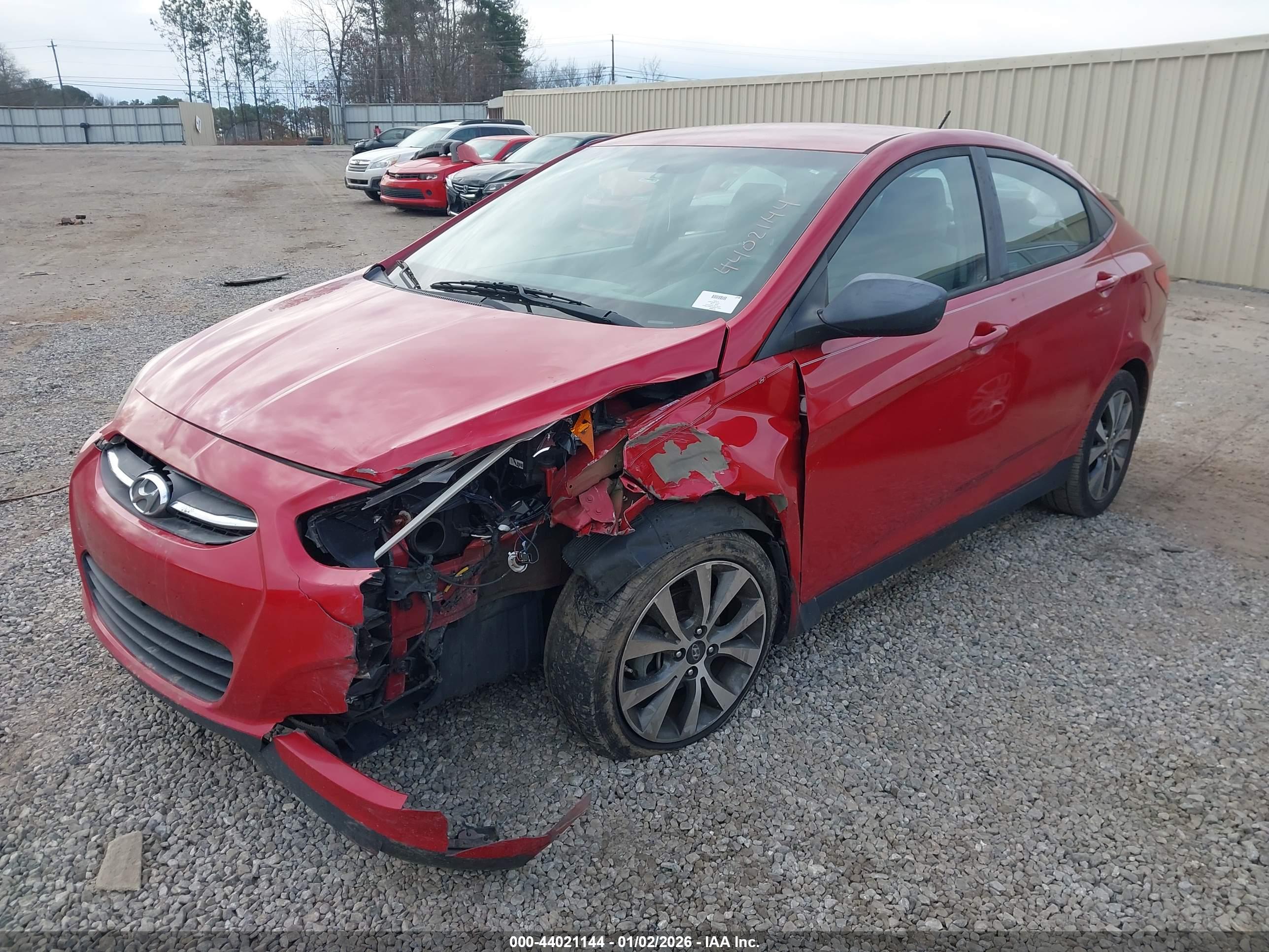 HYUNDAI ACCENT image 2