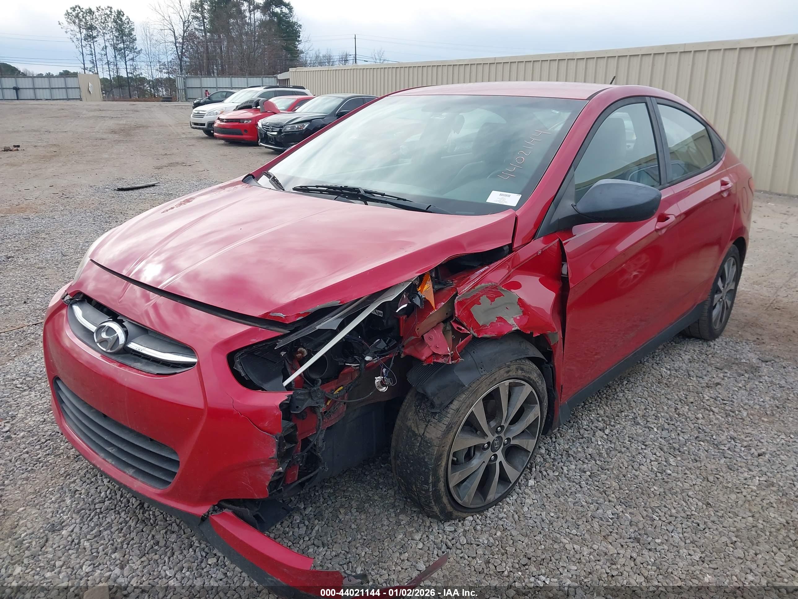 HYUNDAI ACCENT image 6