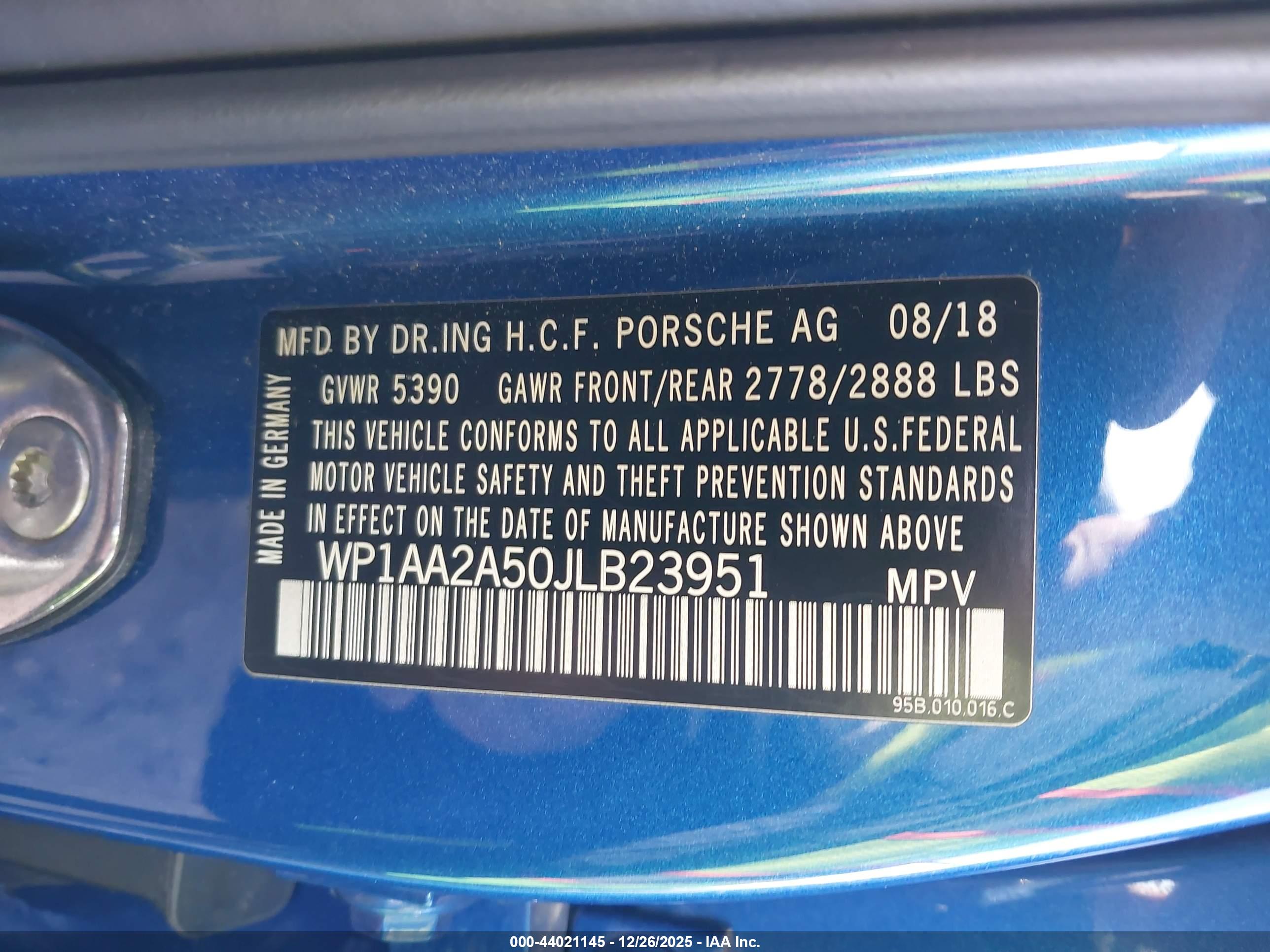 PORSCHE MACAN image 9
