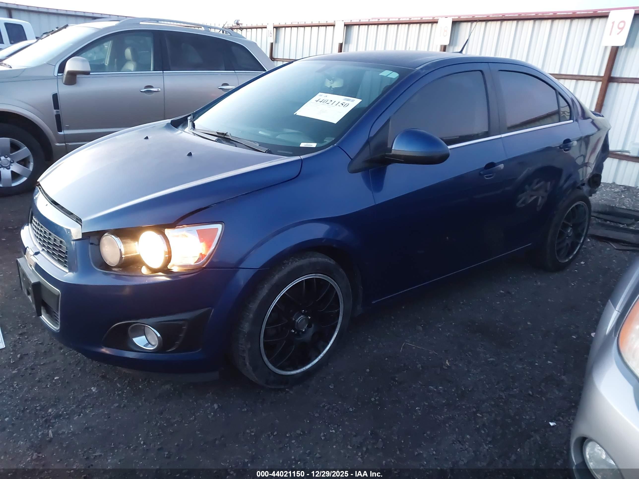 CHEVROLET SONIC image 2