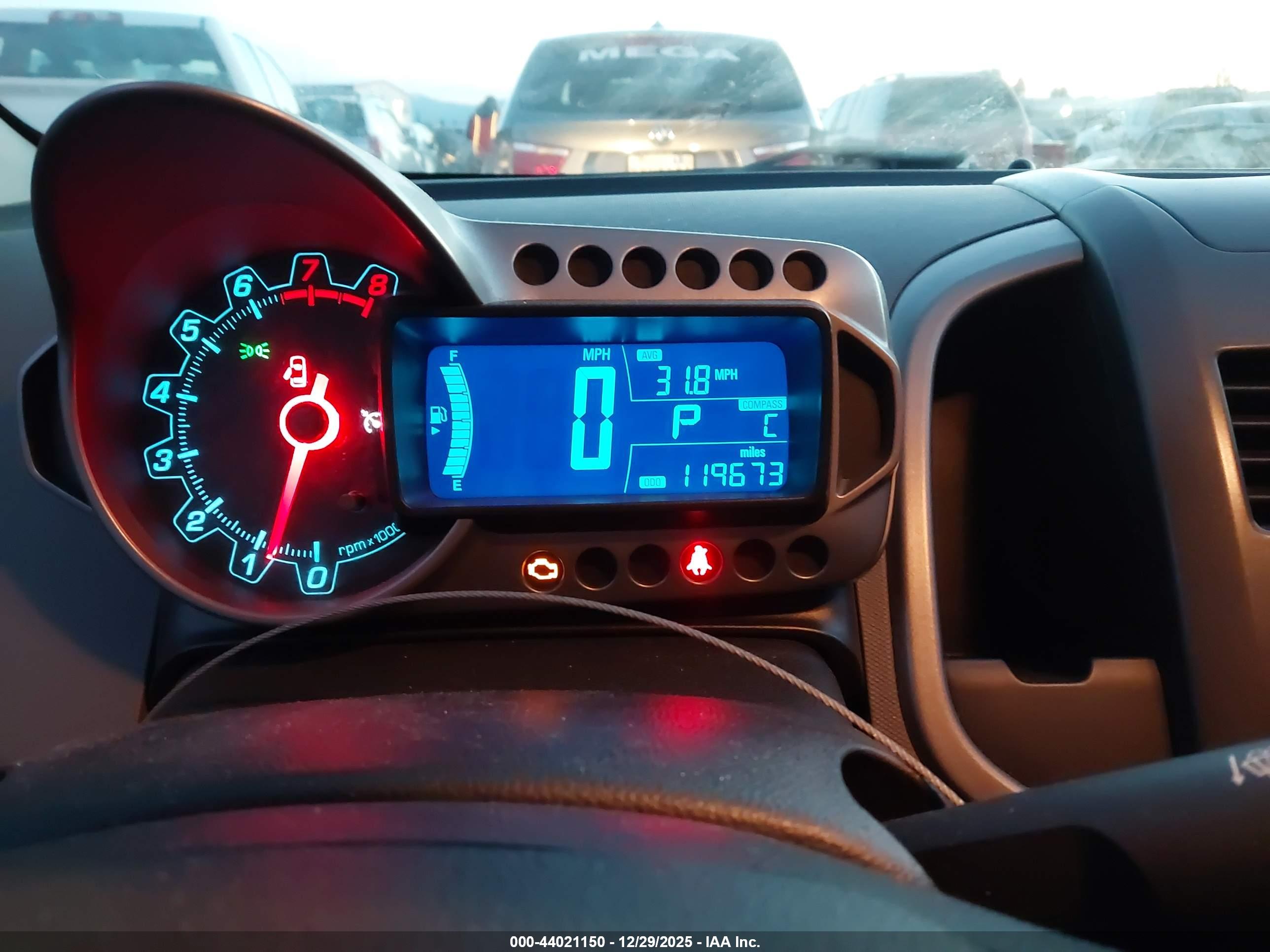 CHEVROLET SONIC image 7