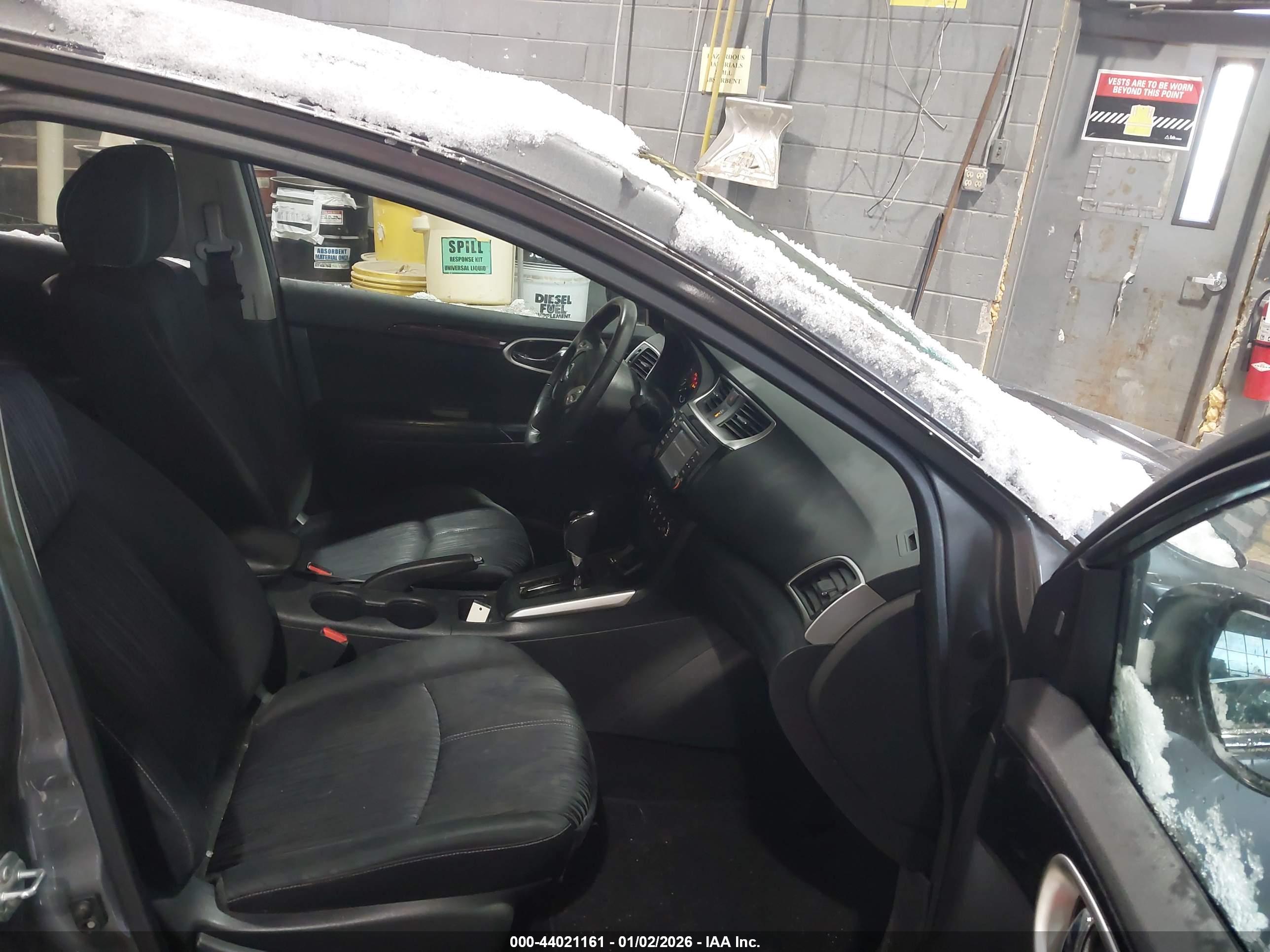 NISSAN SENTRA image 5