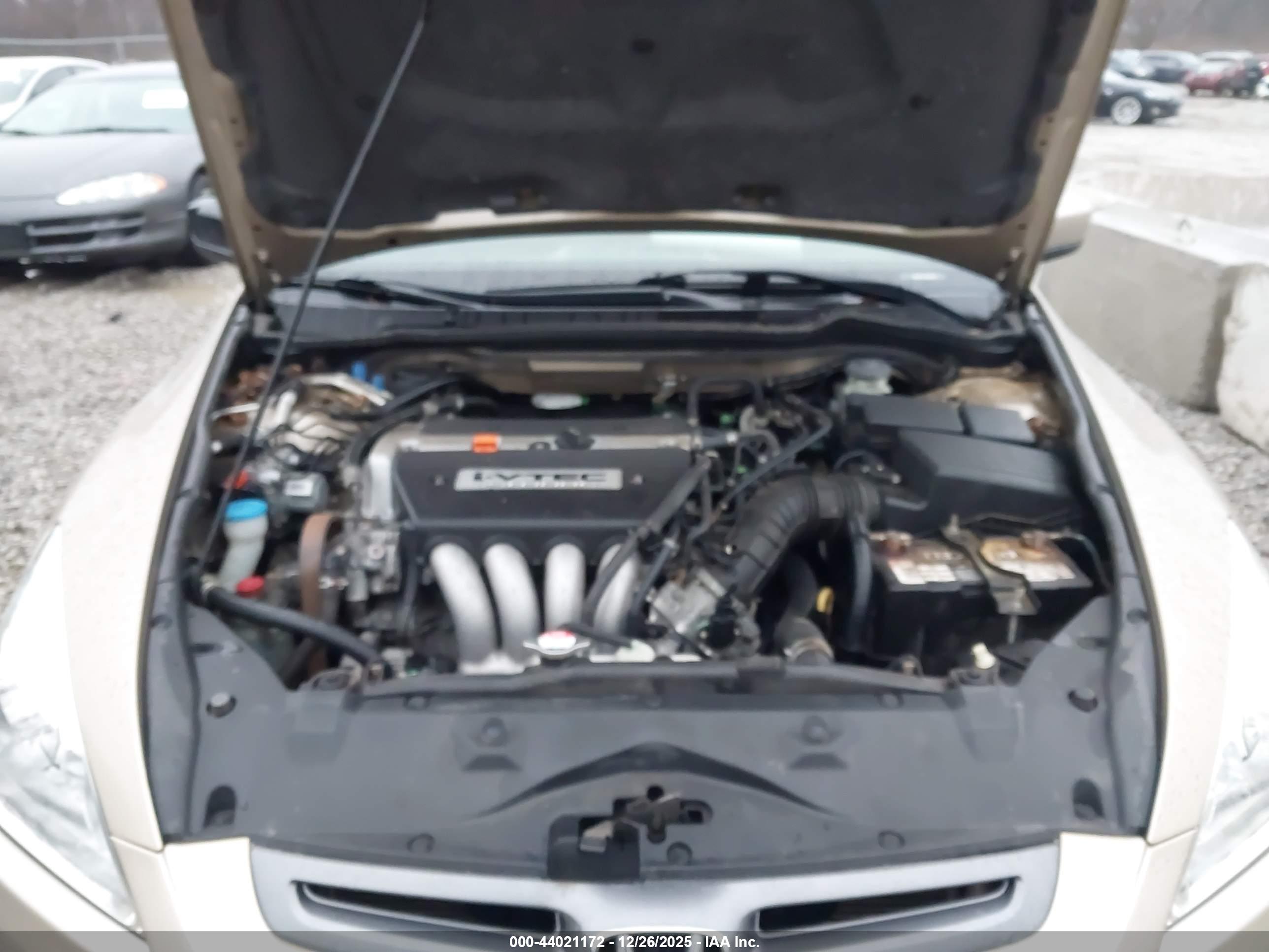 HONDA ACCORD image 10