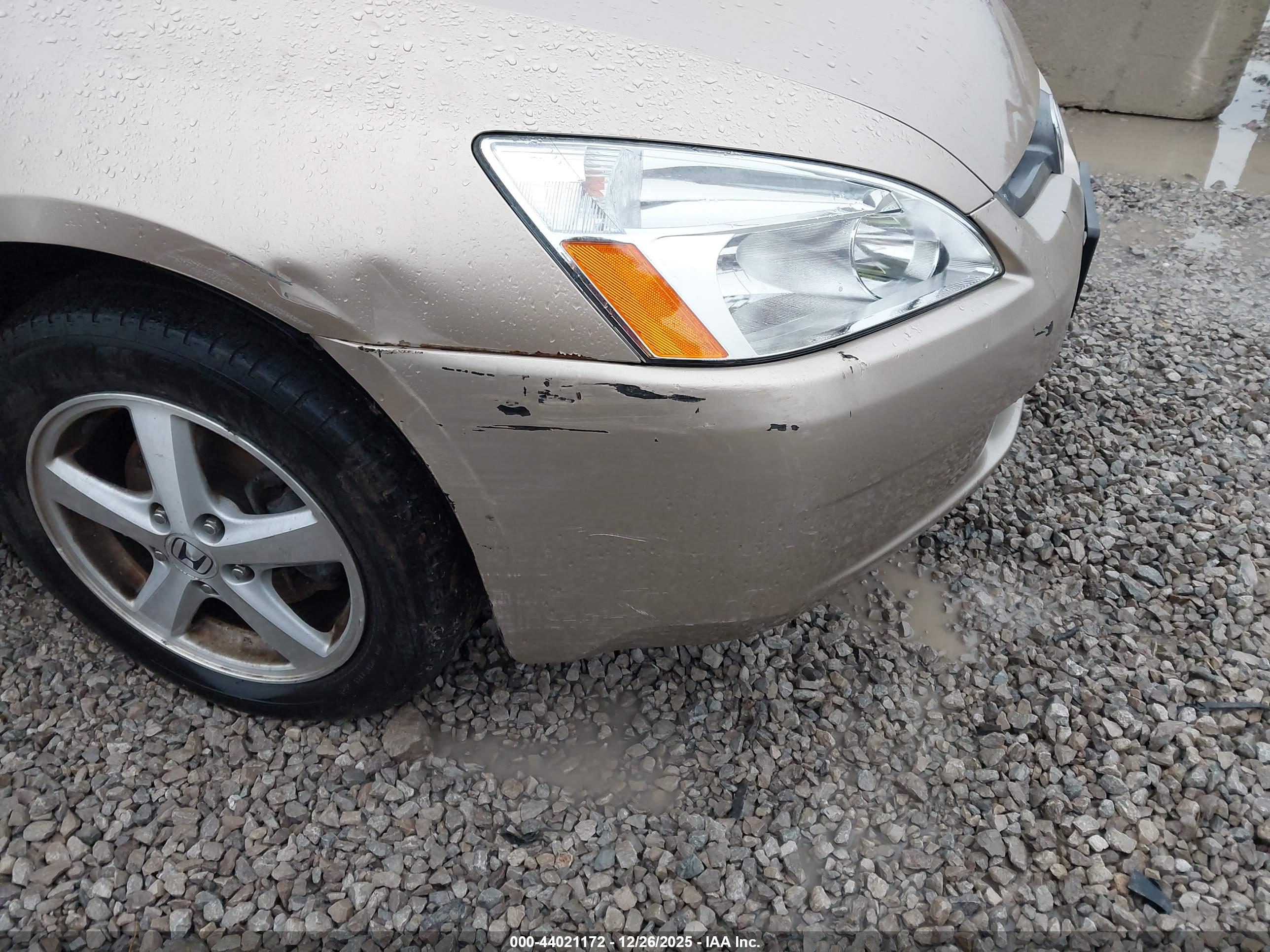 HONDA ACCORD image 6