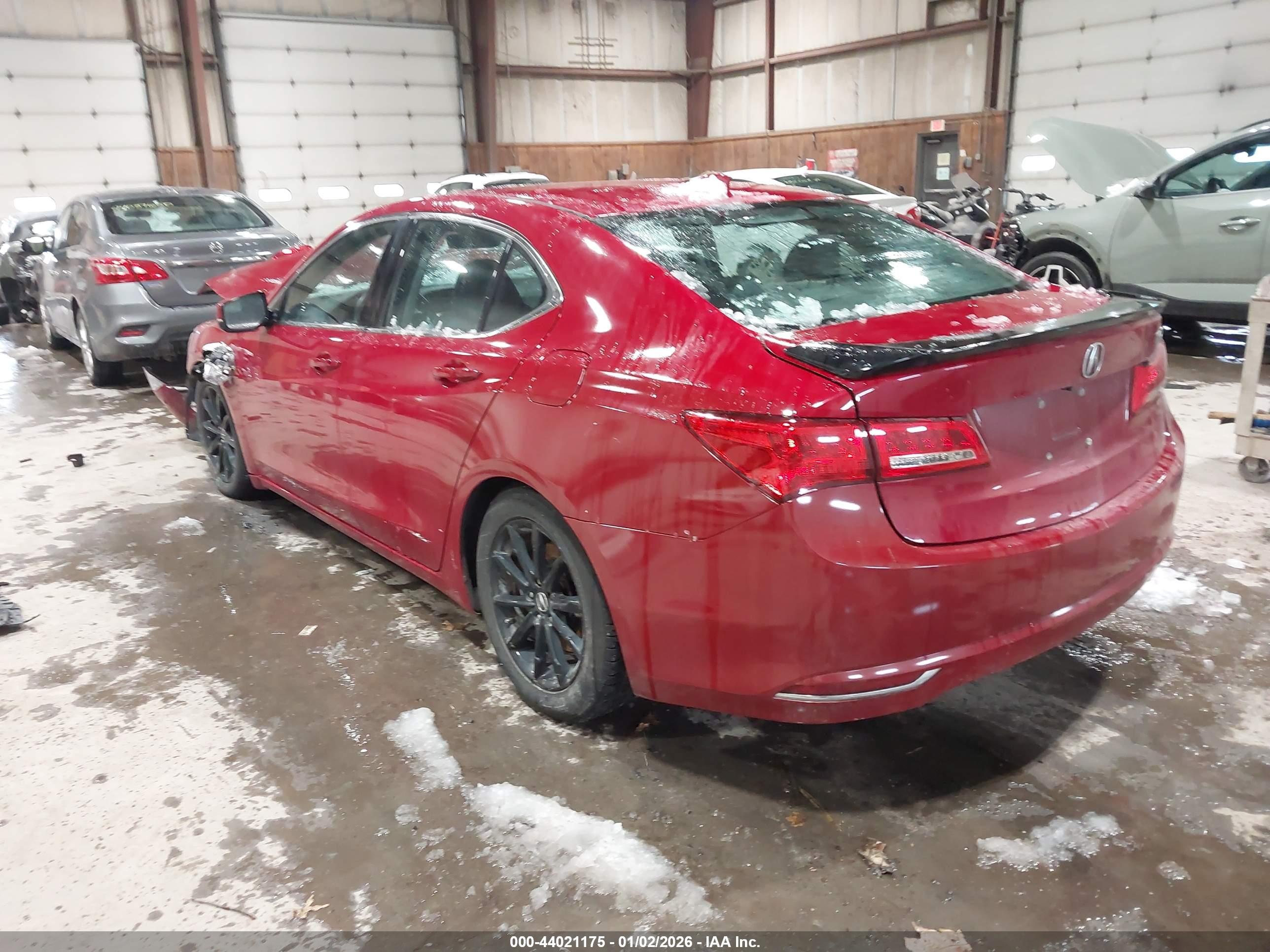 ACURA TLX image 3