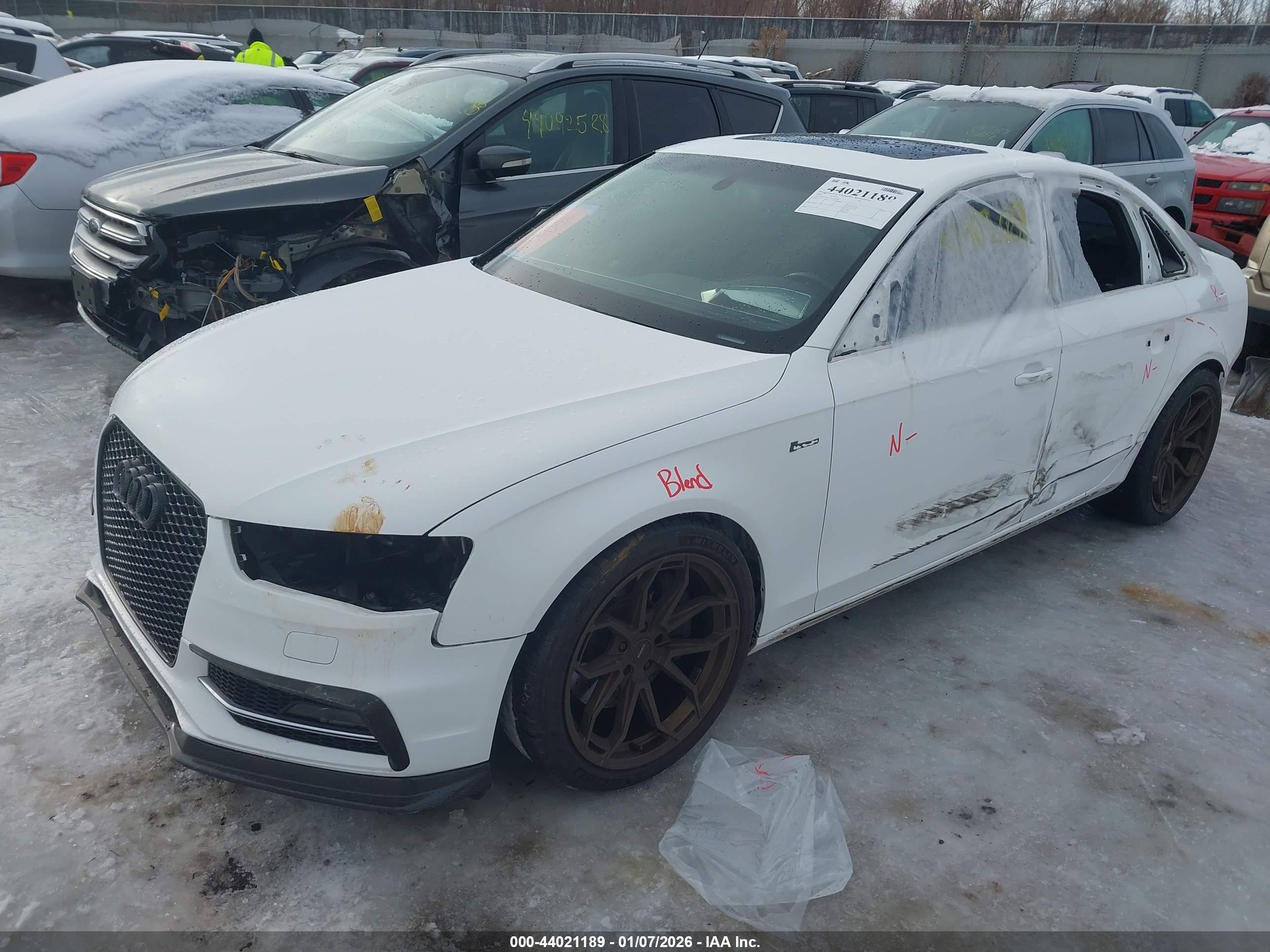 AUDI S4 image 2