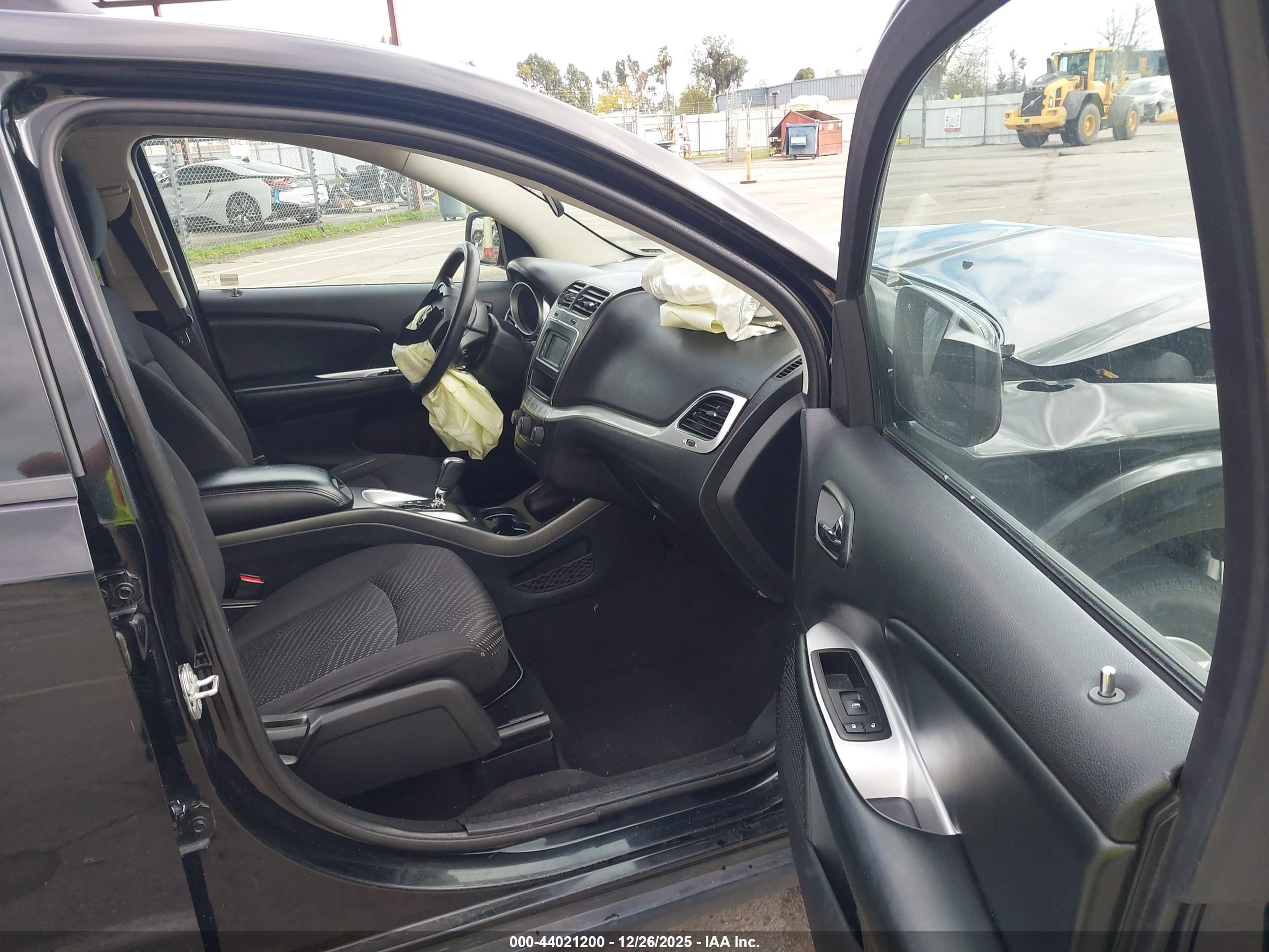 DODGE JOURNEY image 5