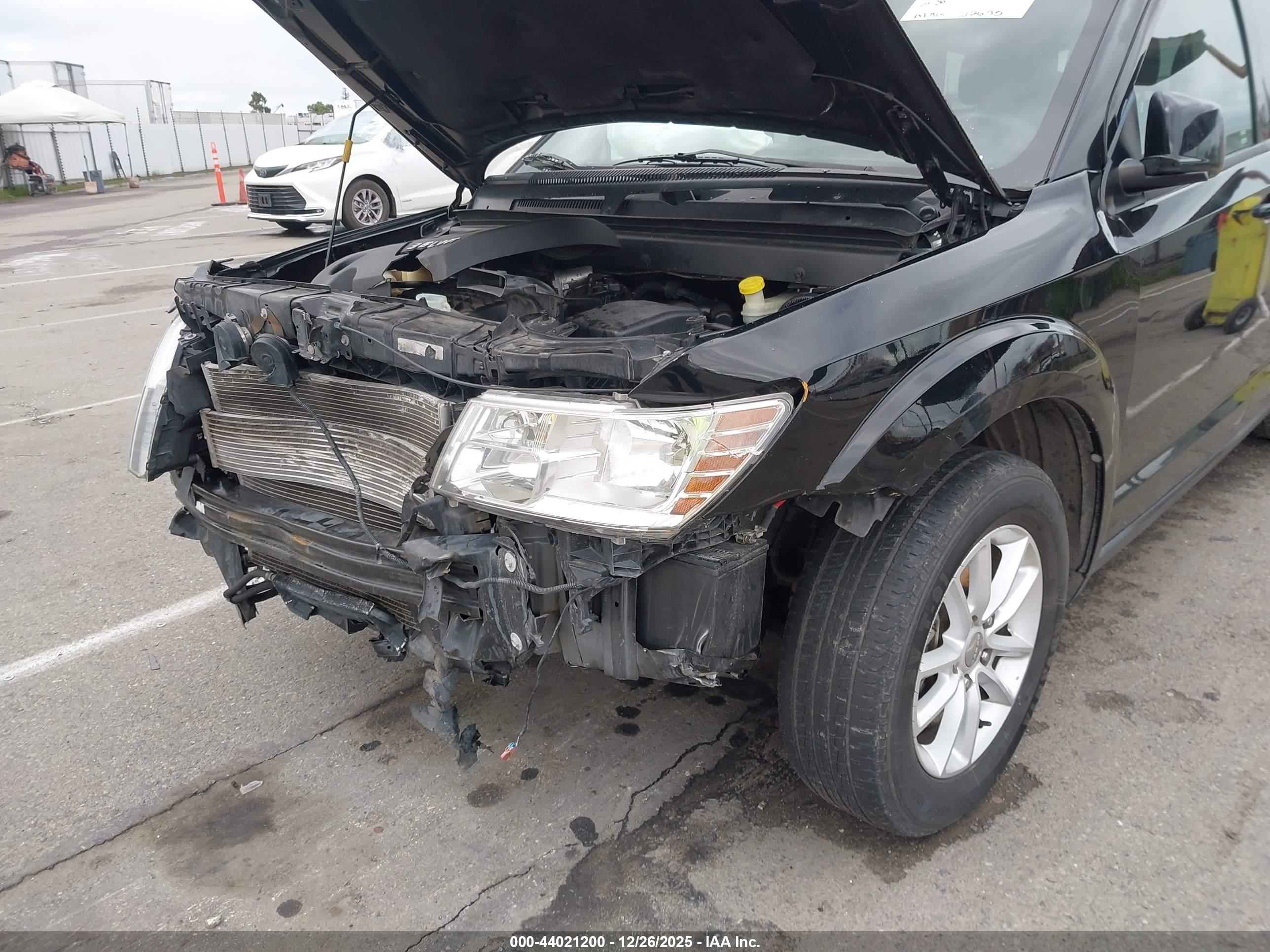 DODGE JOURNEY image 6