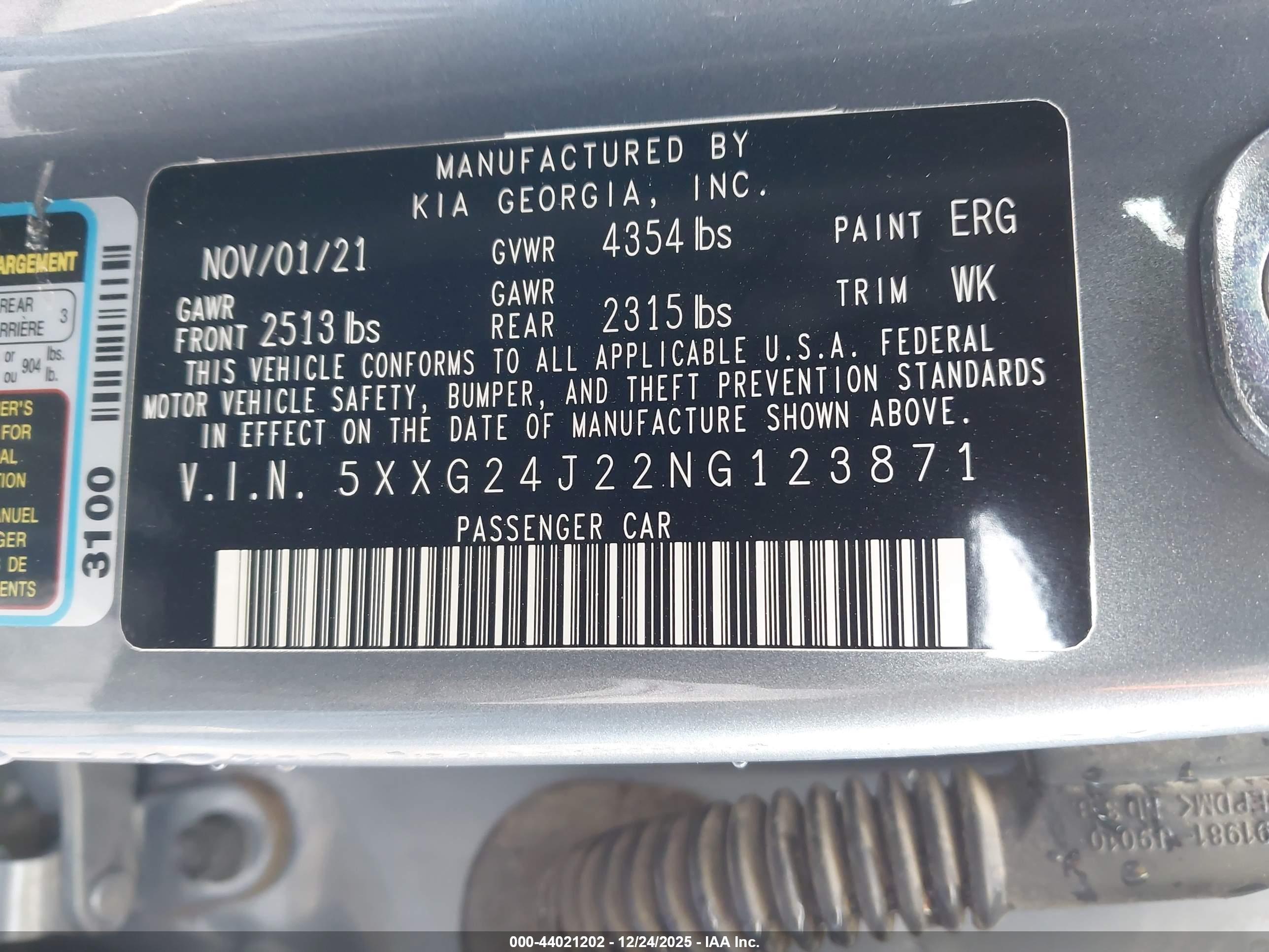 KIA K5 image 9
