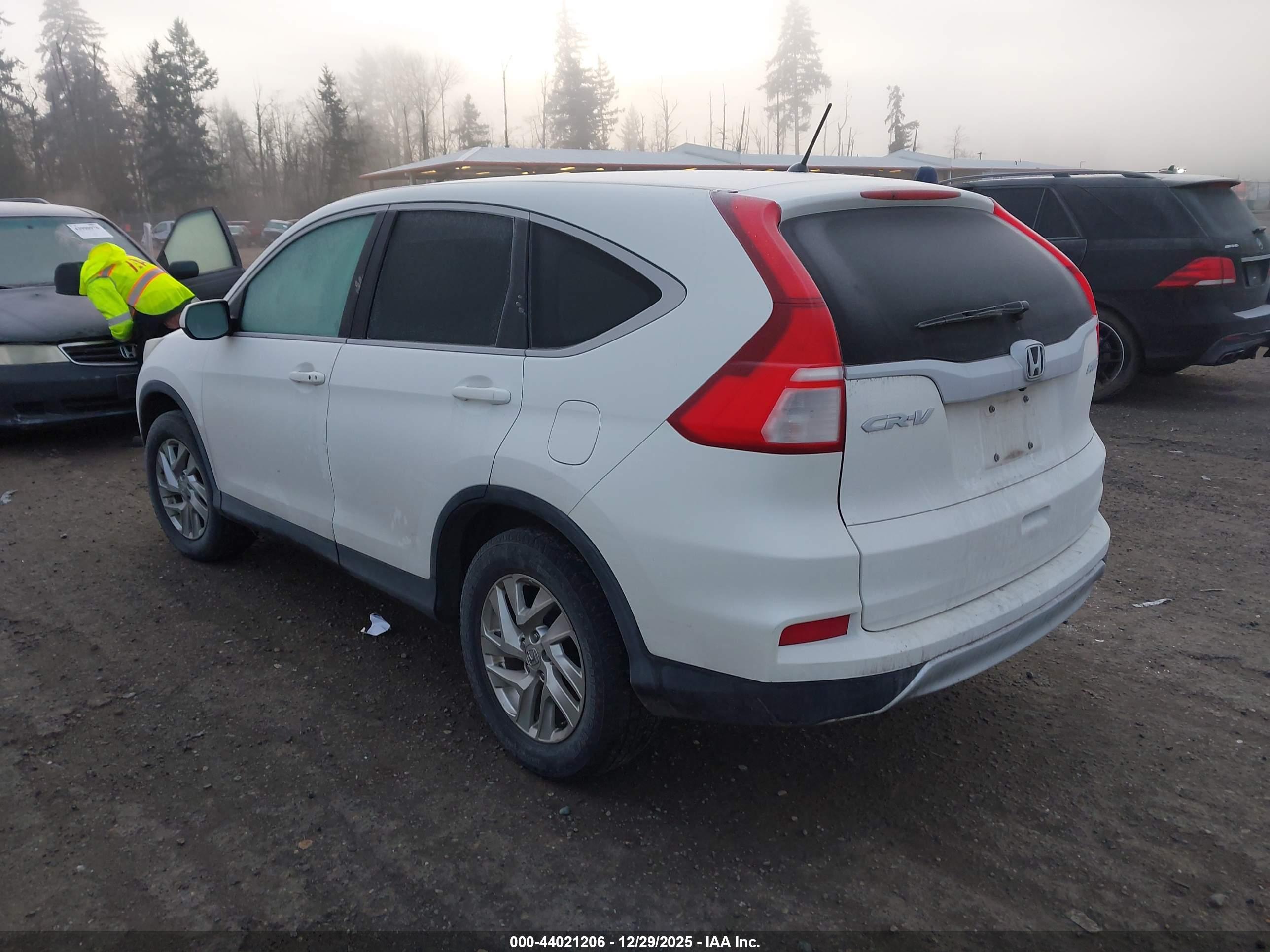 HONDA CR-V image 3