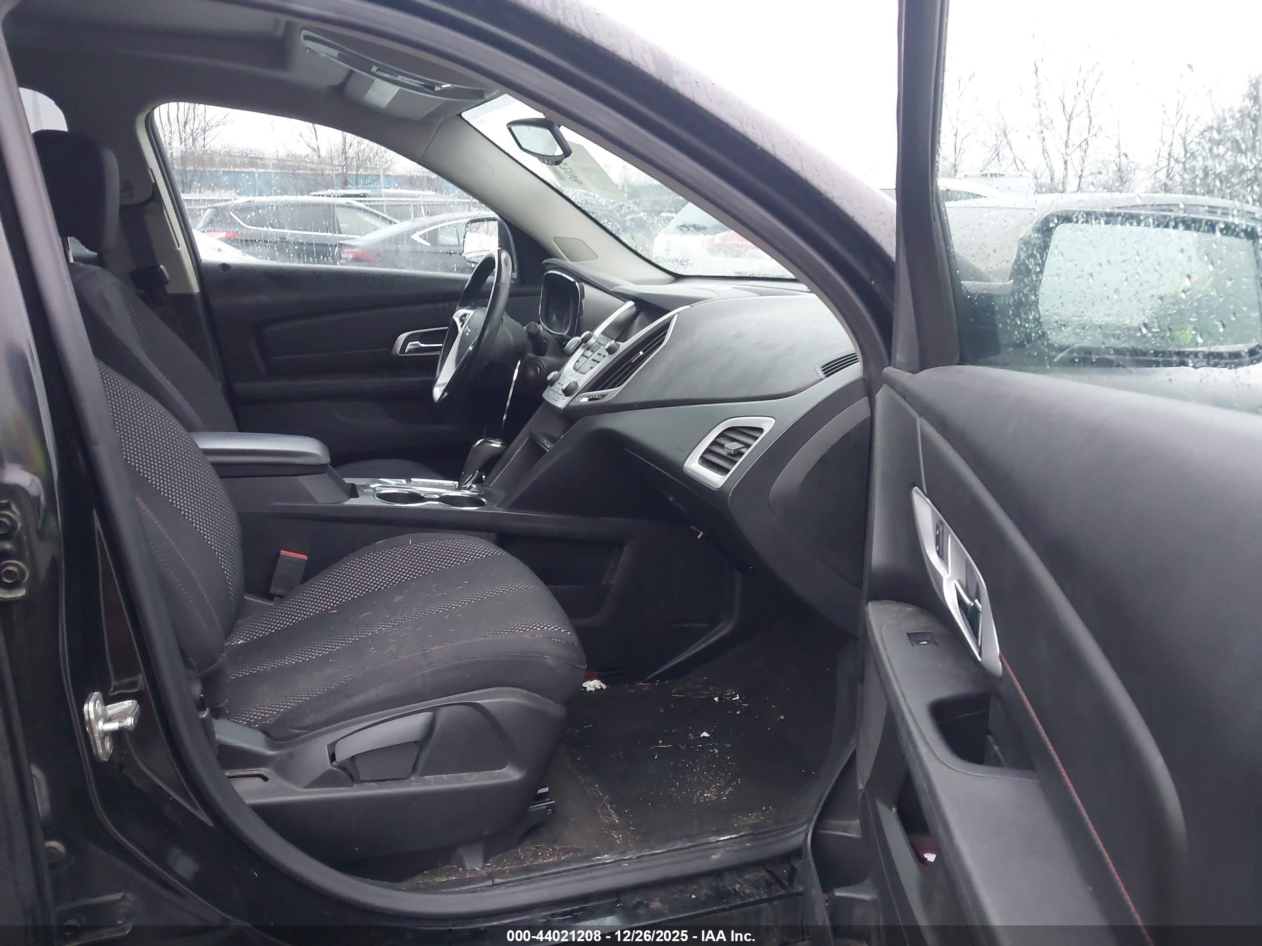 GMC TERRAIN image 5