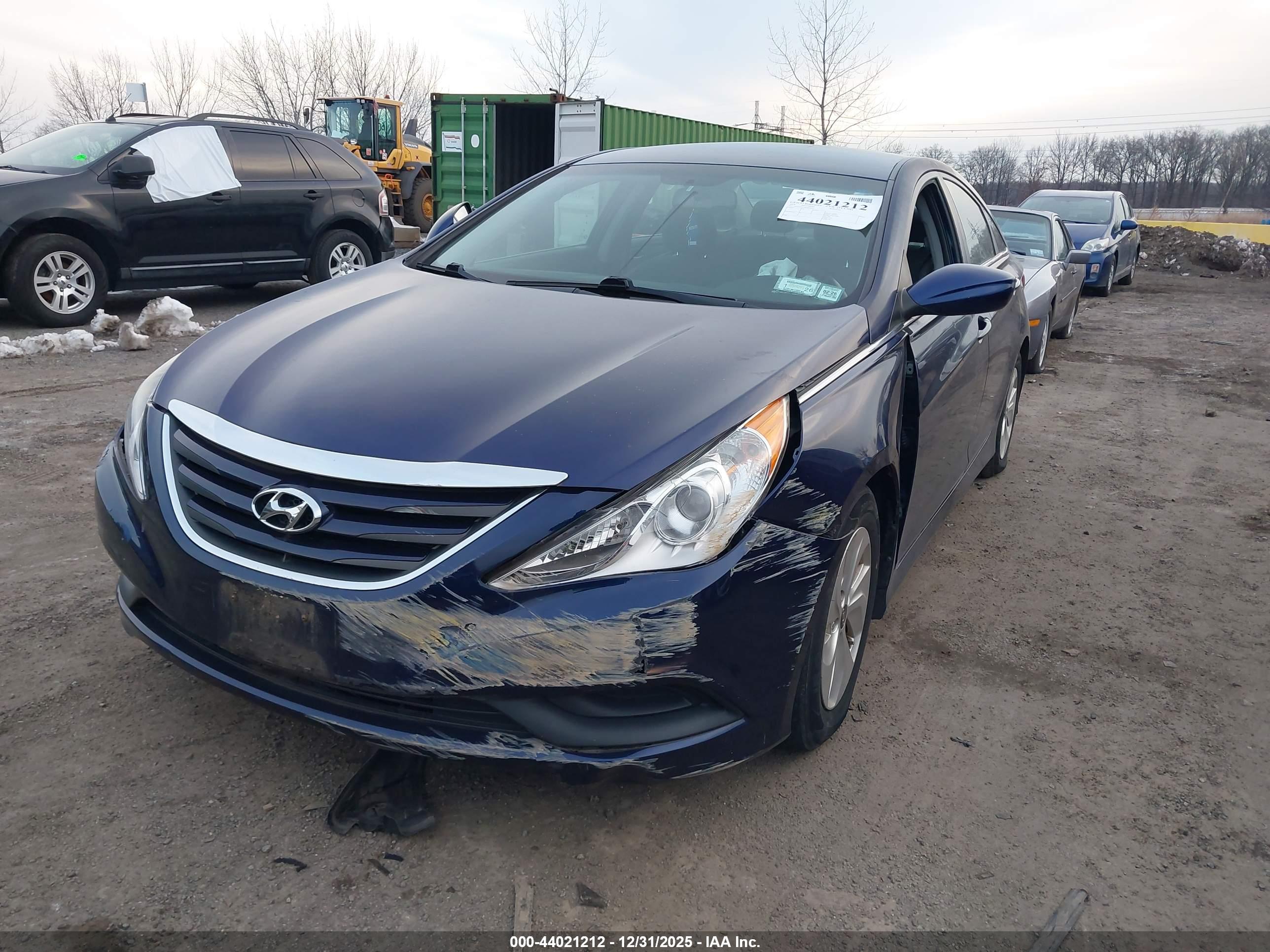 HYUNDAI SONATA image 6