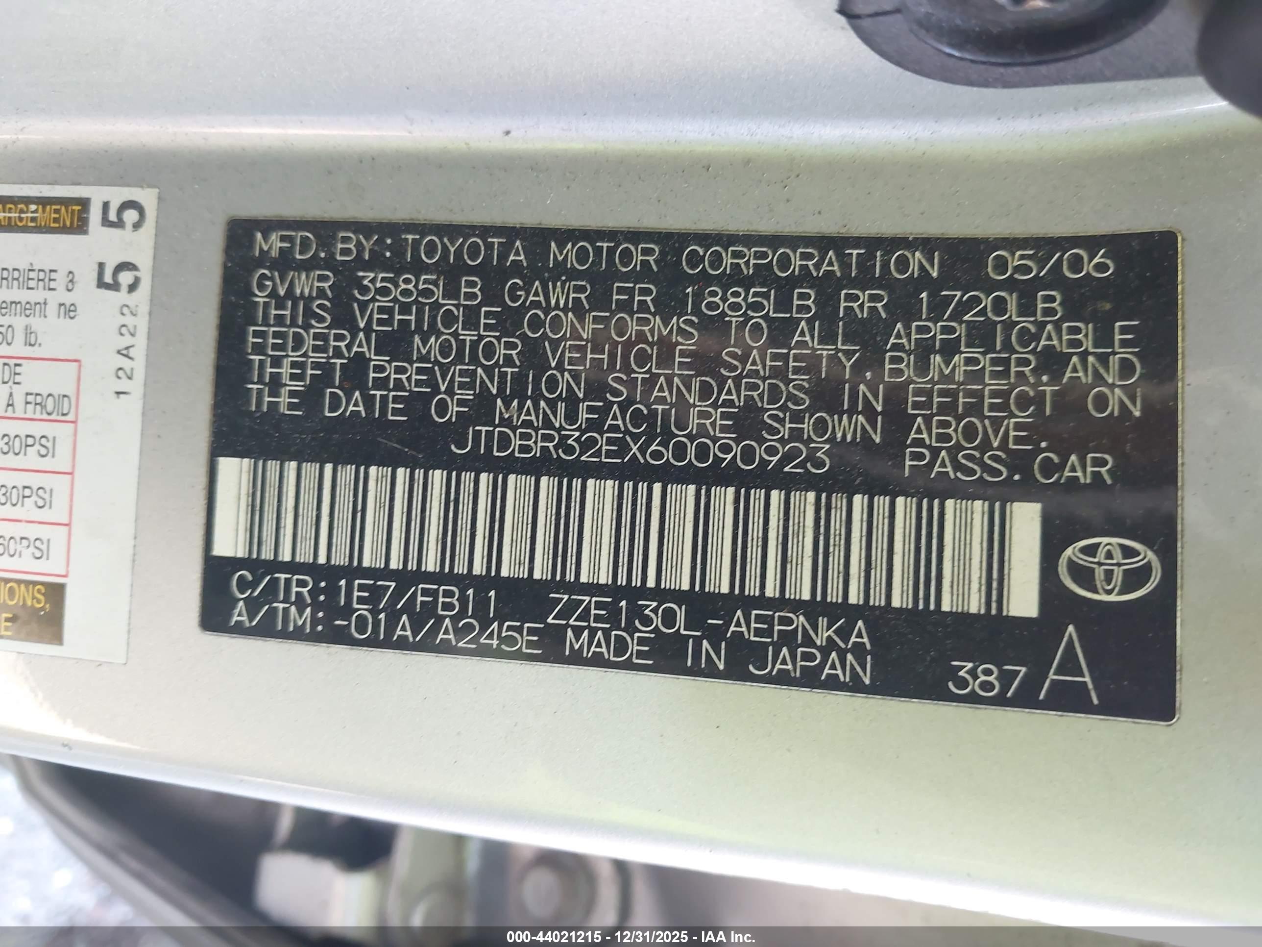TOYOTA COROLLA image 9