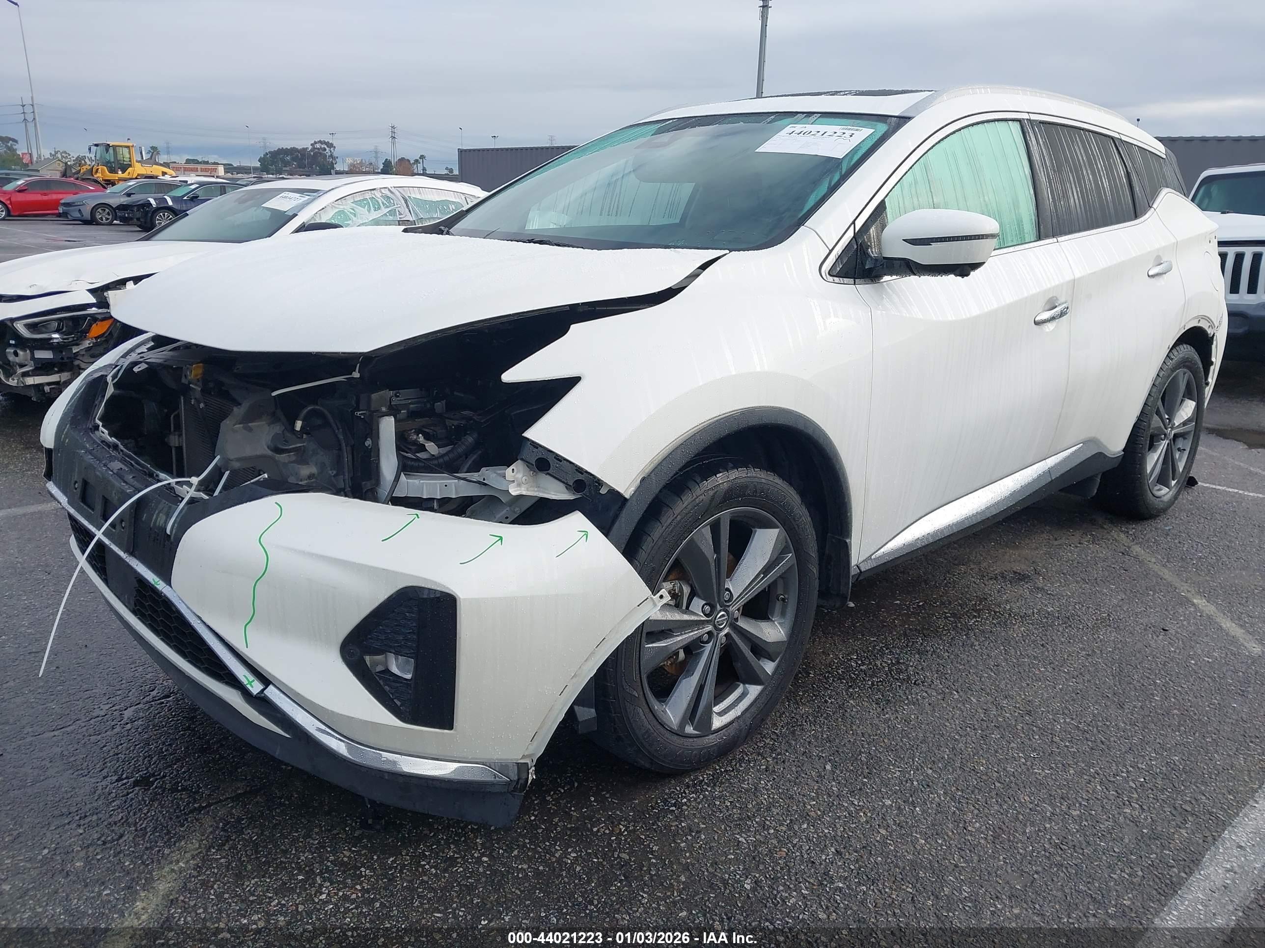 NISSAN MURANO image 2
