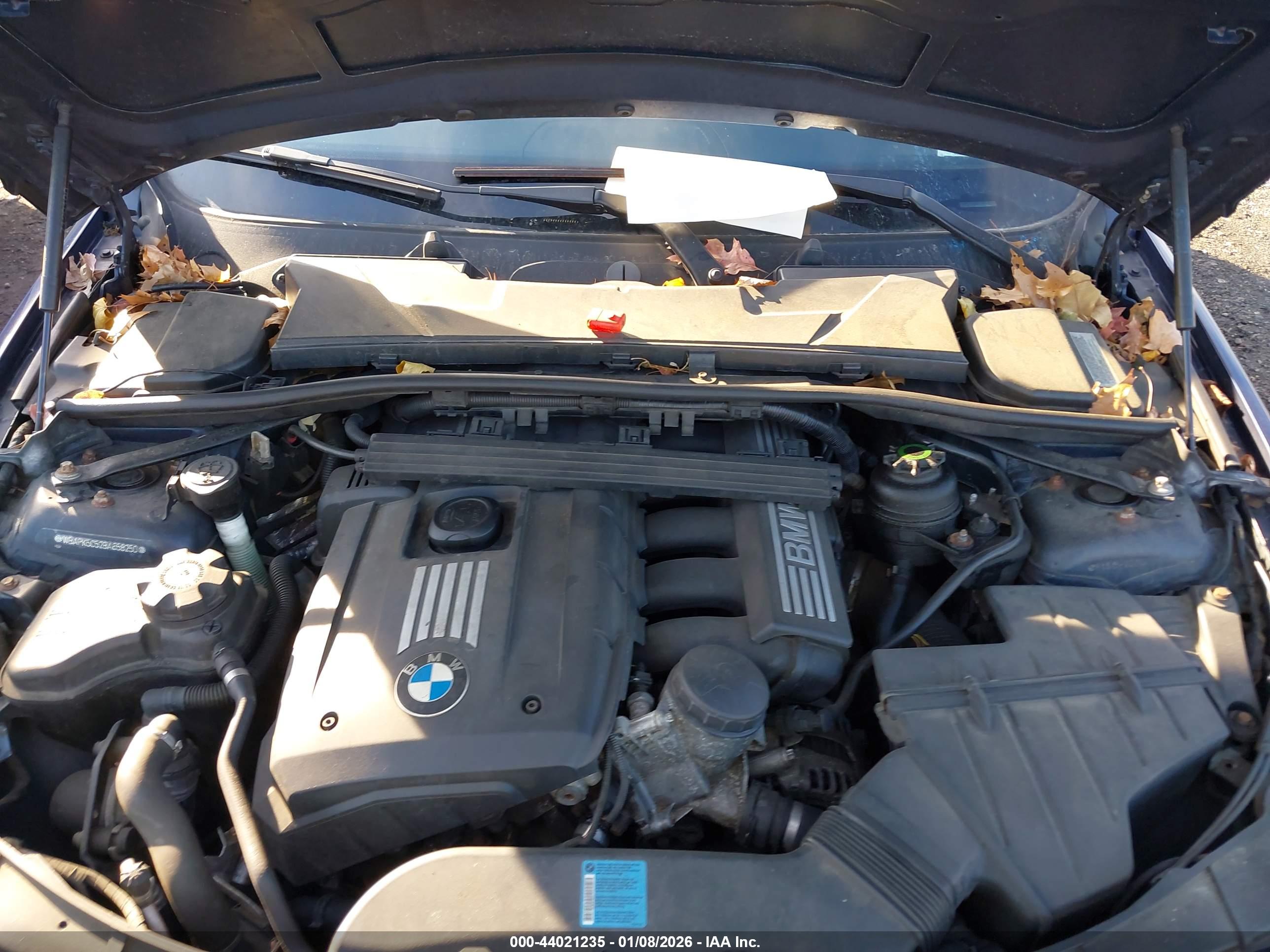 BMW 328I image 10
