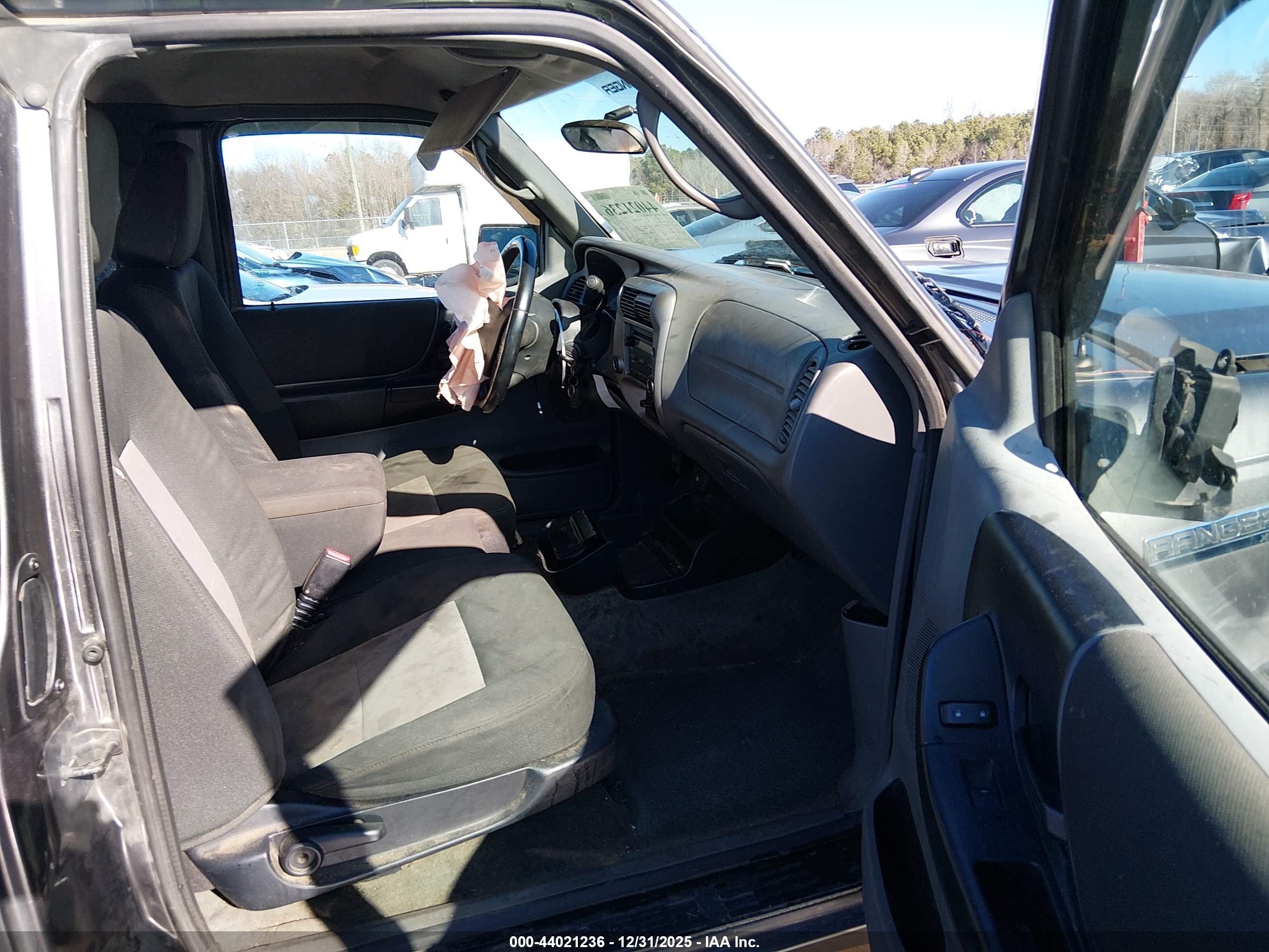 FORD RANGER image 5