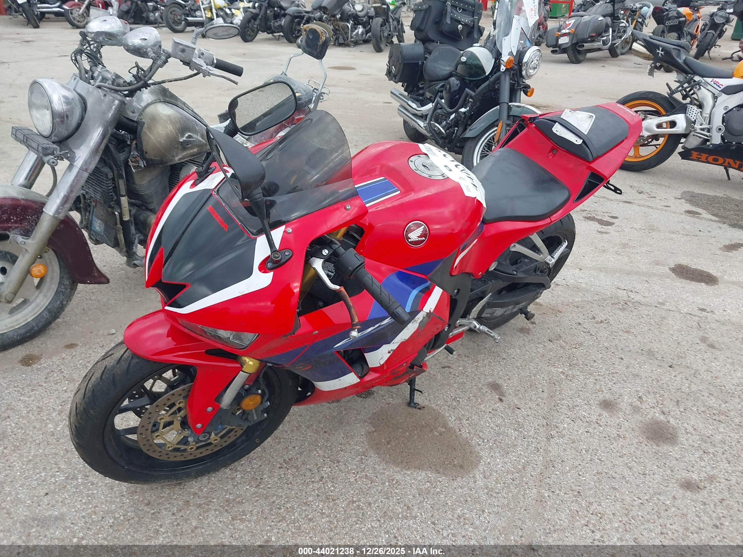 HONDA CBR600 image 2