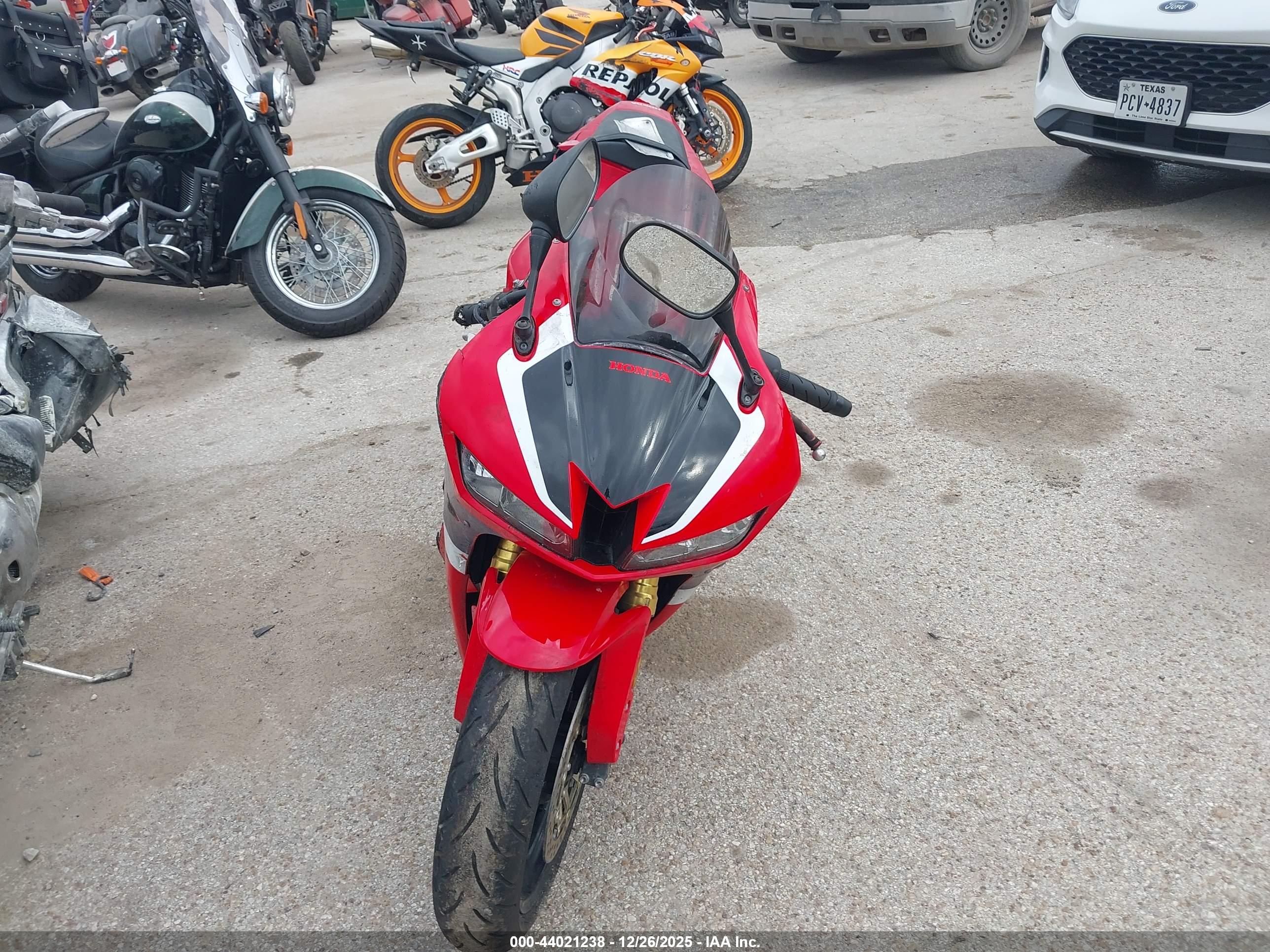 HONDA CBR600 image 5