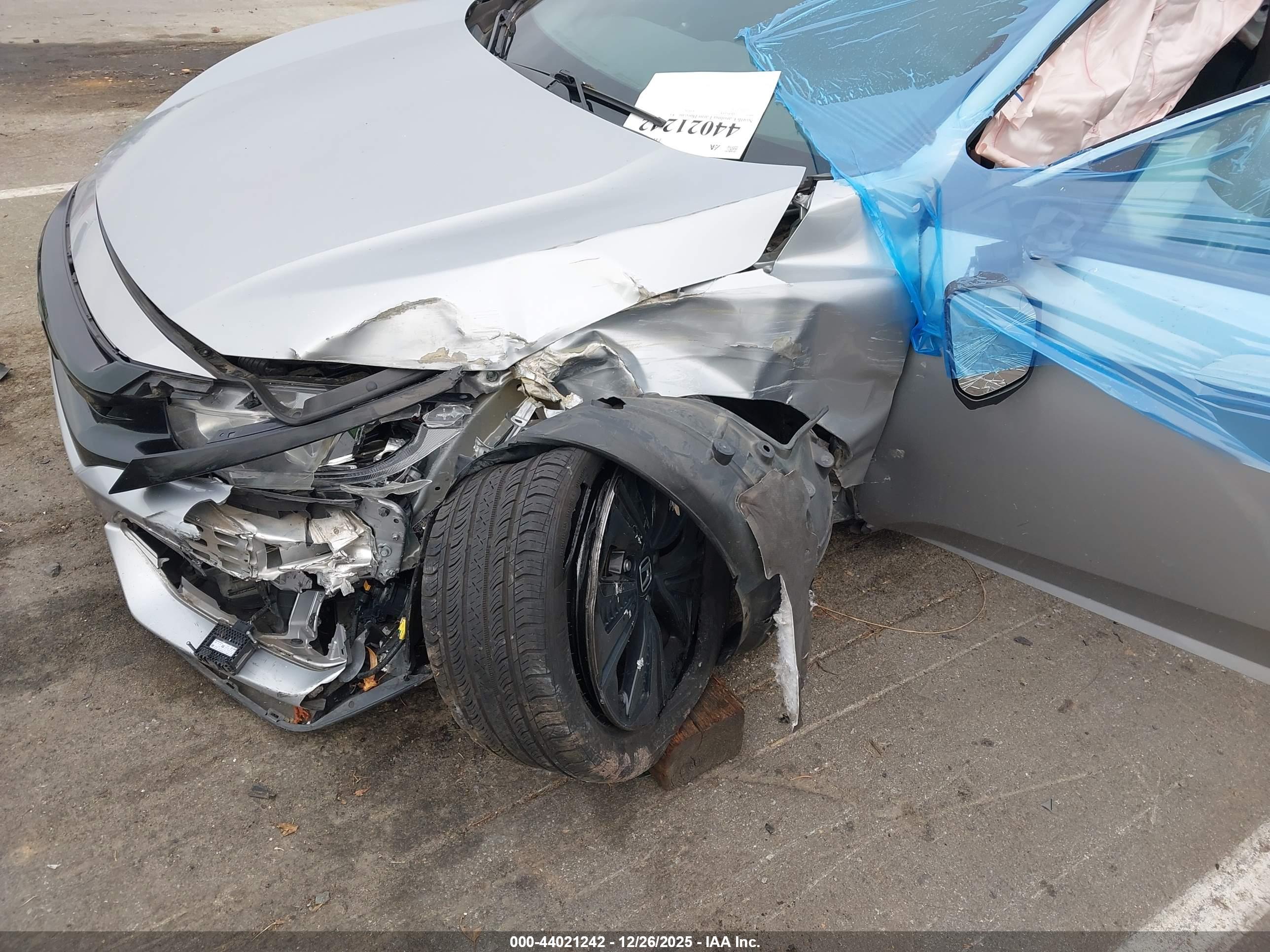 HONDA CIVIC image 6