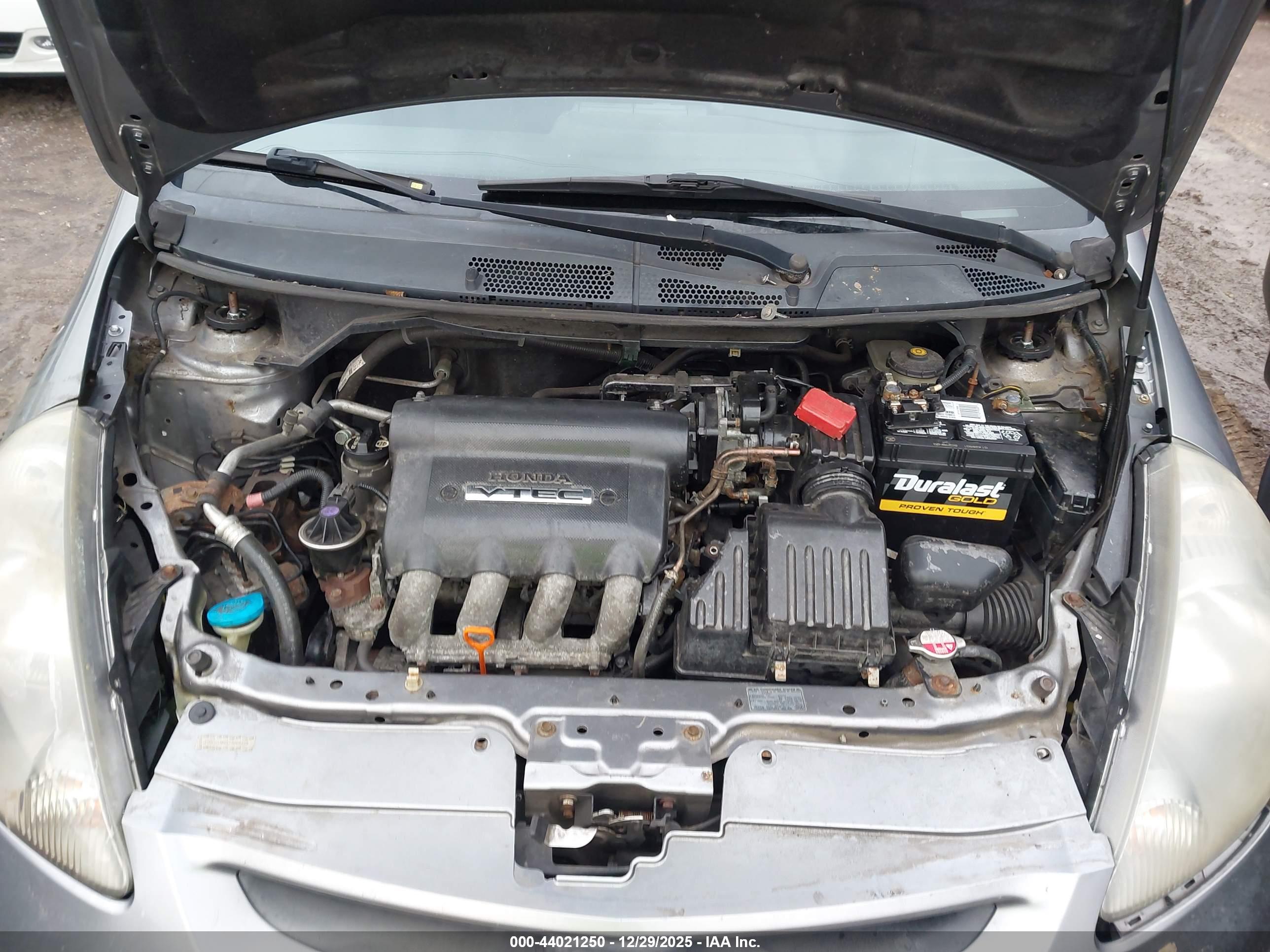 HONDA FIT image 10