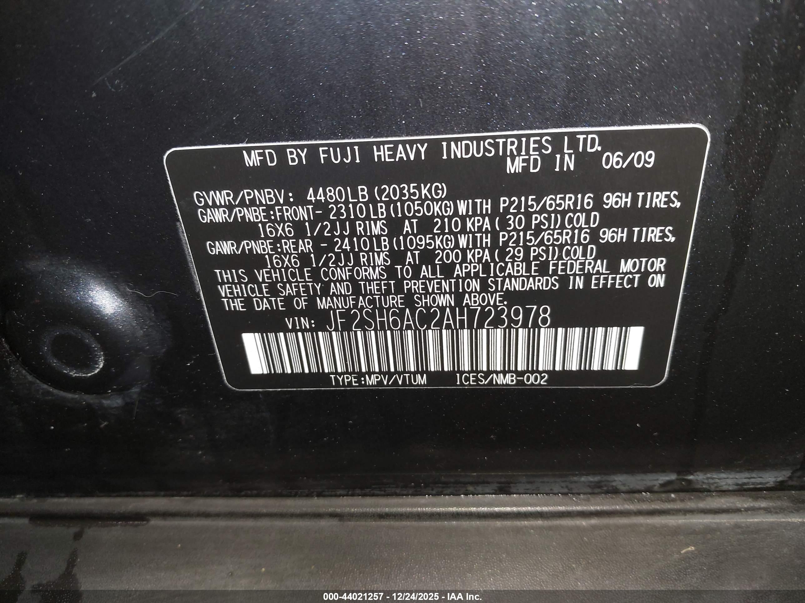 SUBARU FORESTER image 9