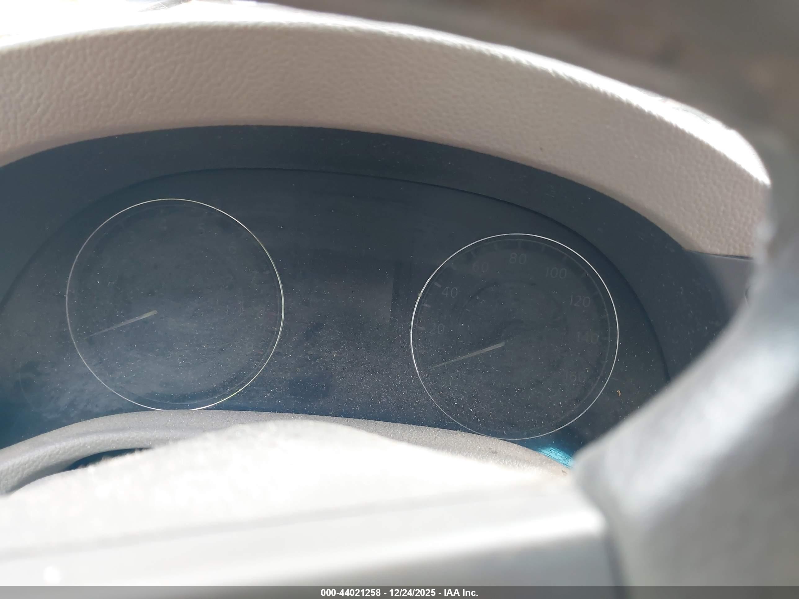 INFINITI G37X image 7