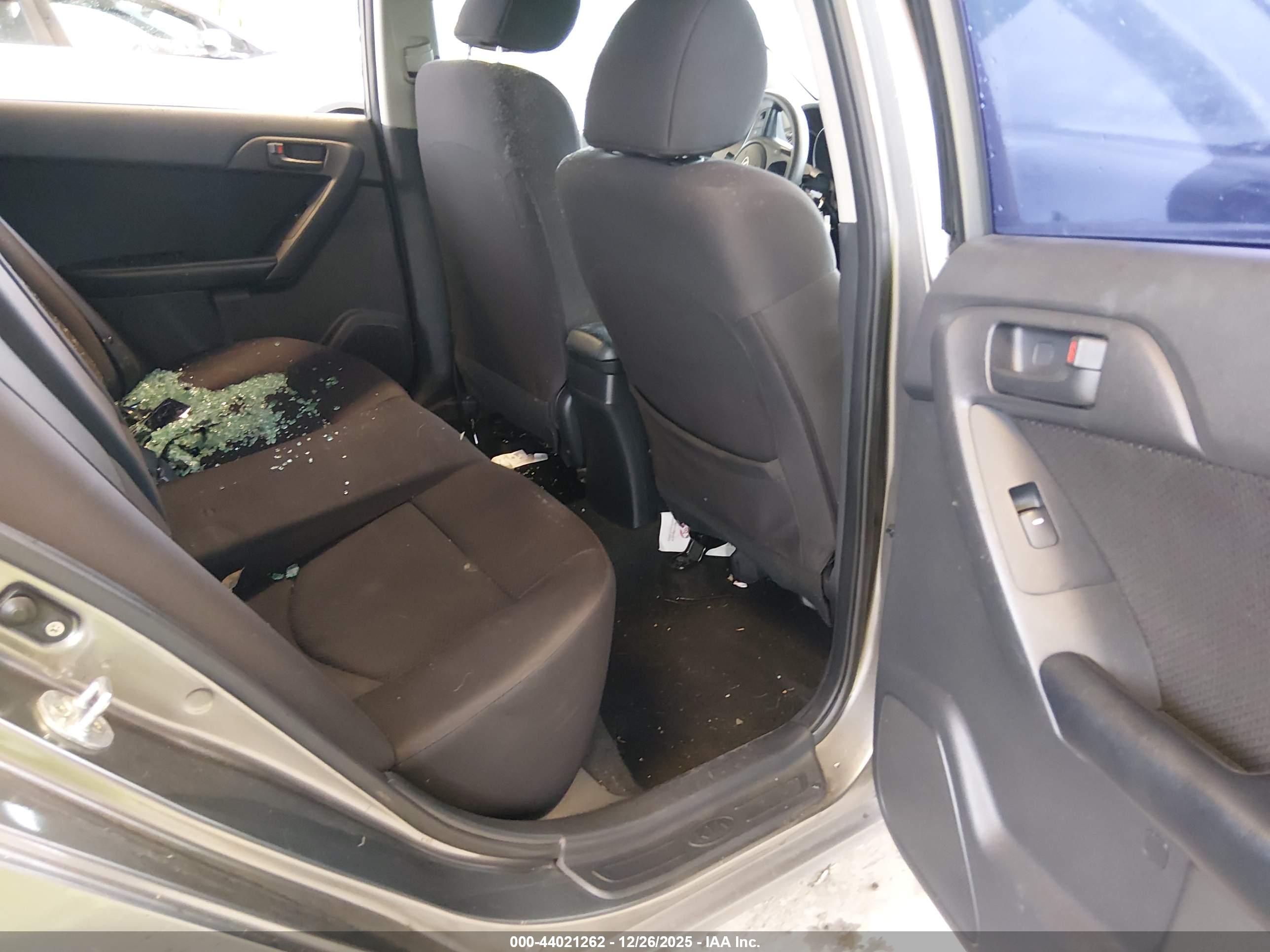 KIA FORTE image 8