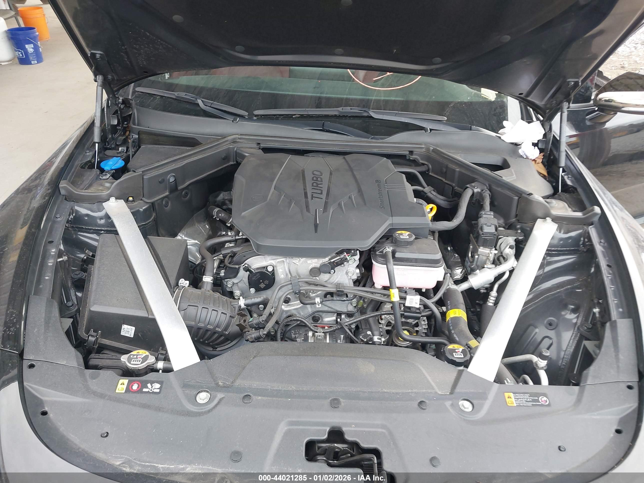KIA STINGER image 10
