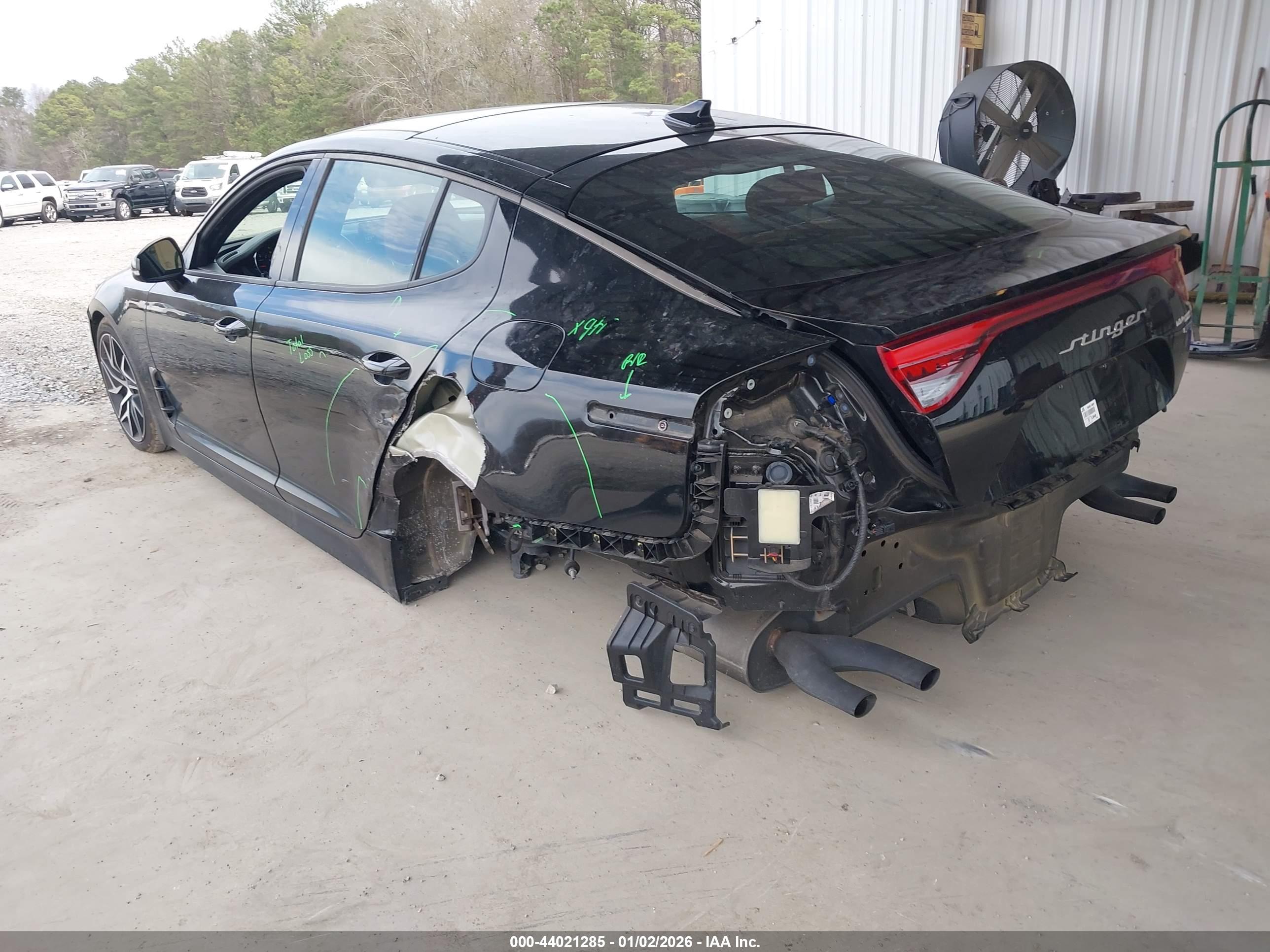 KIA STINGER image 3