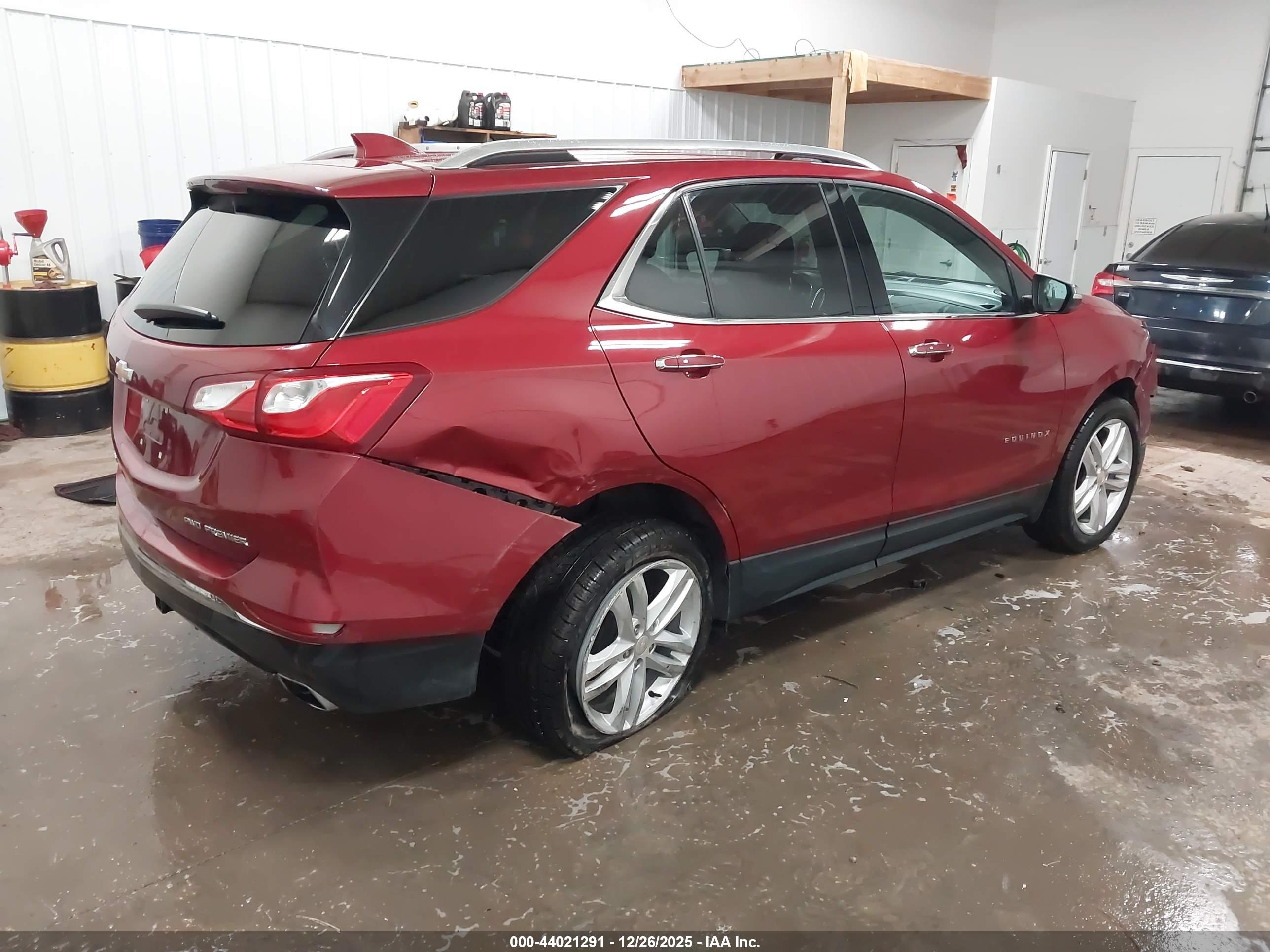 CHEVROLET EQUINOX image 4