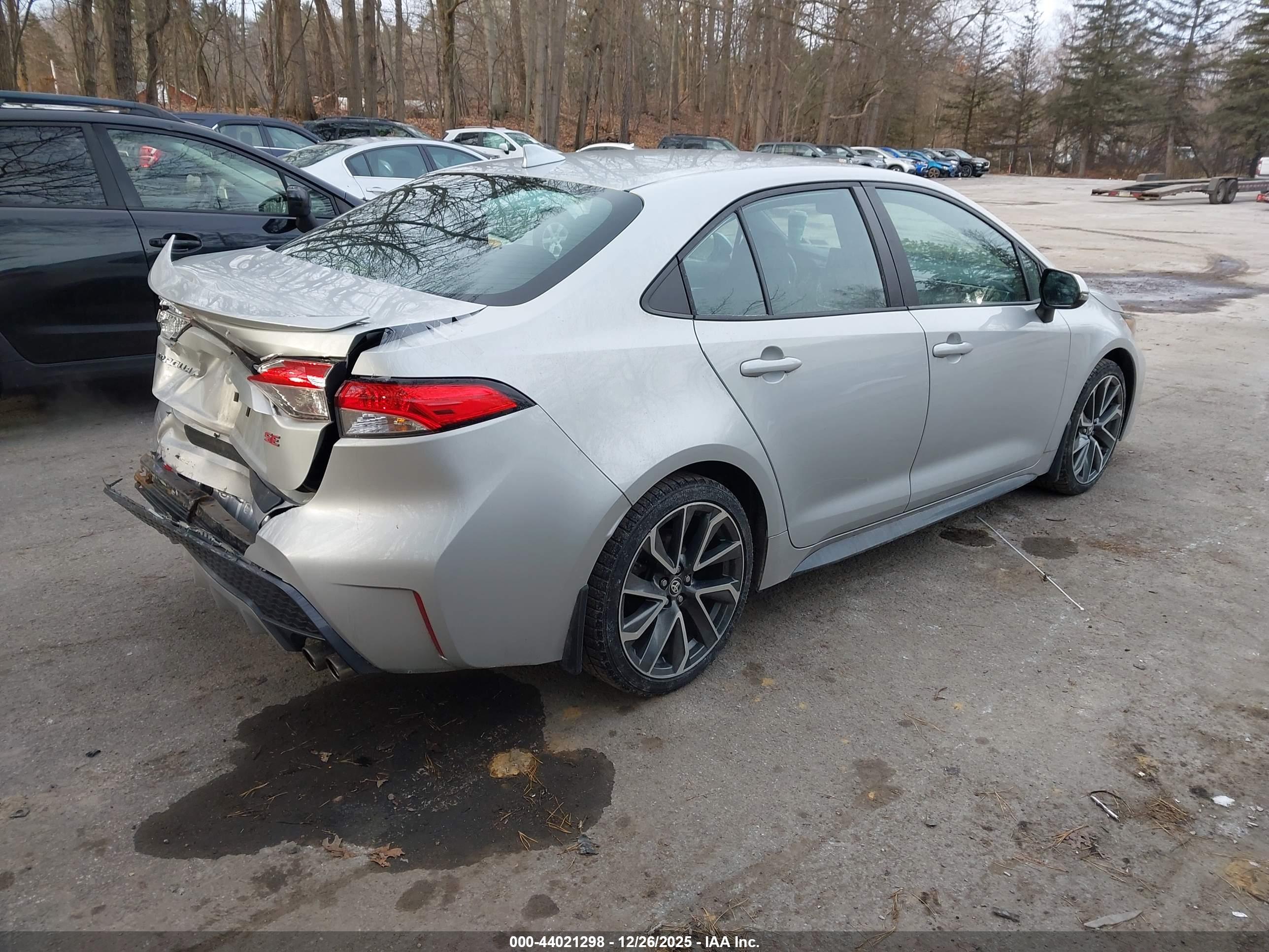 TOYOTA COROLLA image 4
