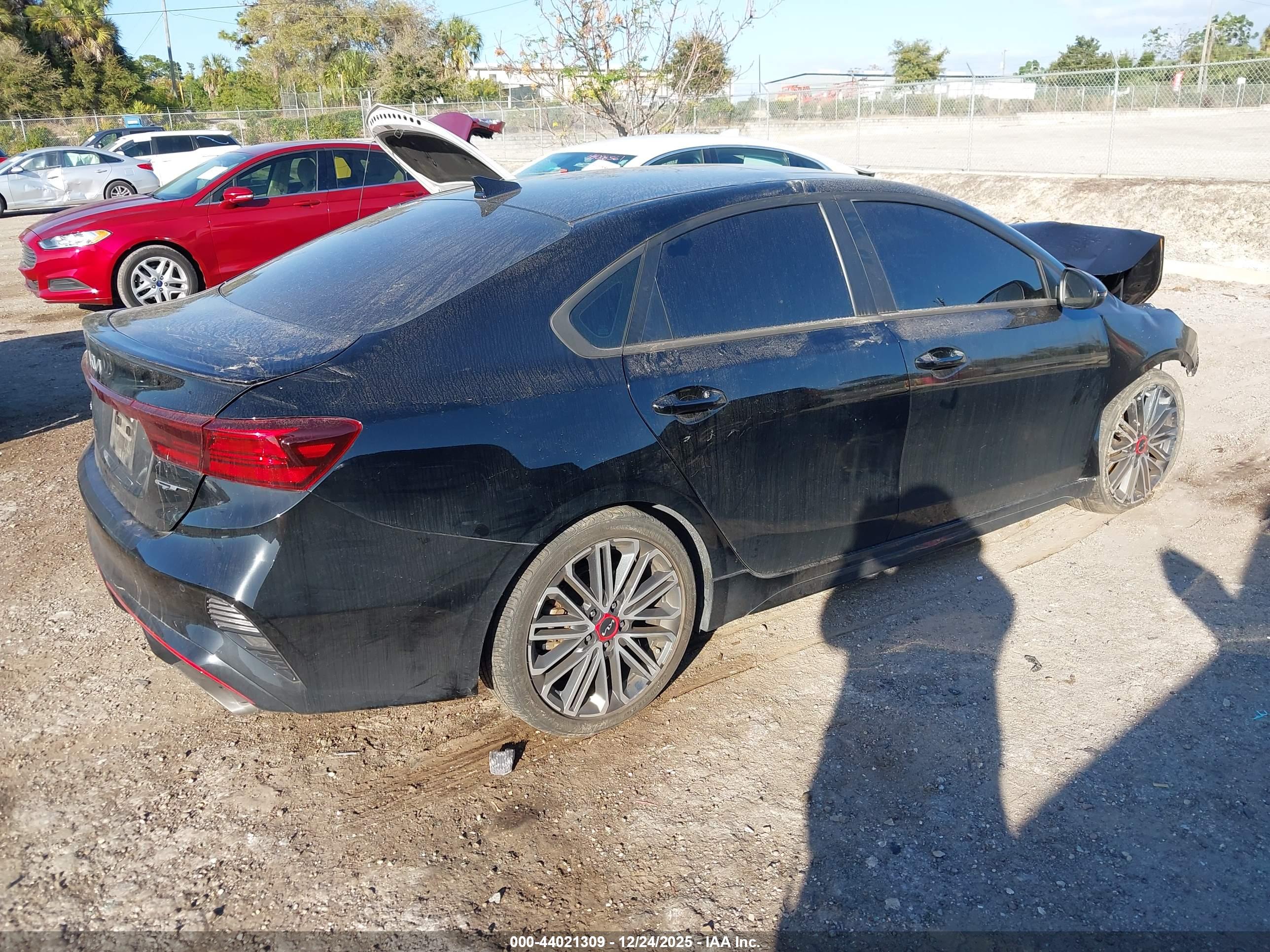 KIA FORTE image 4