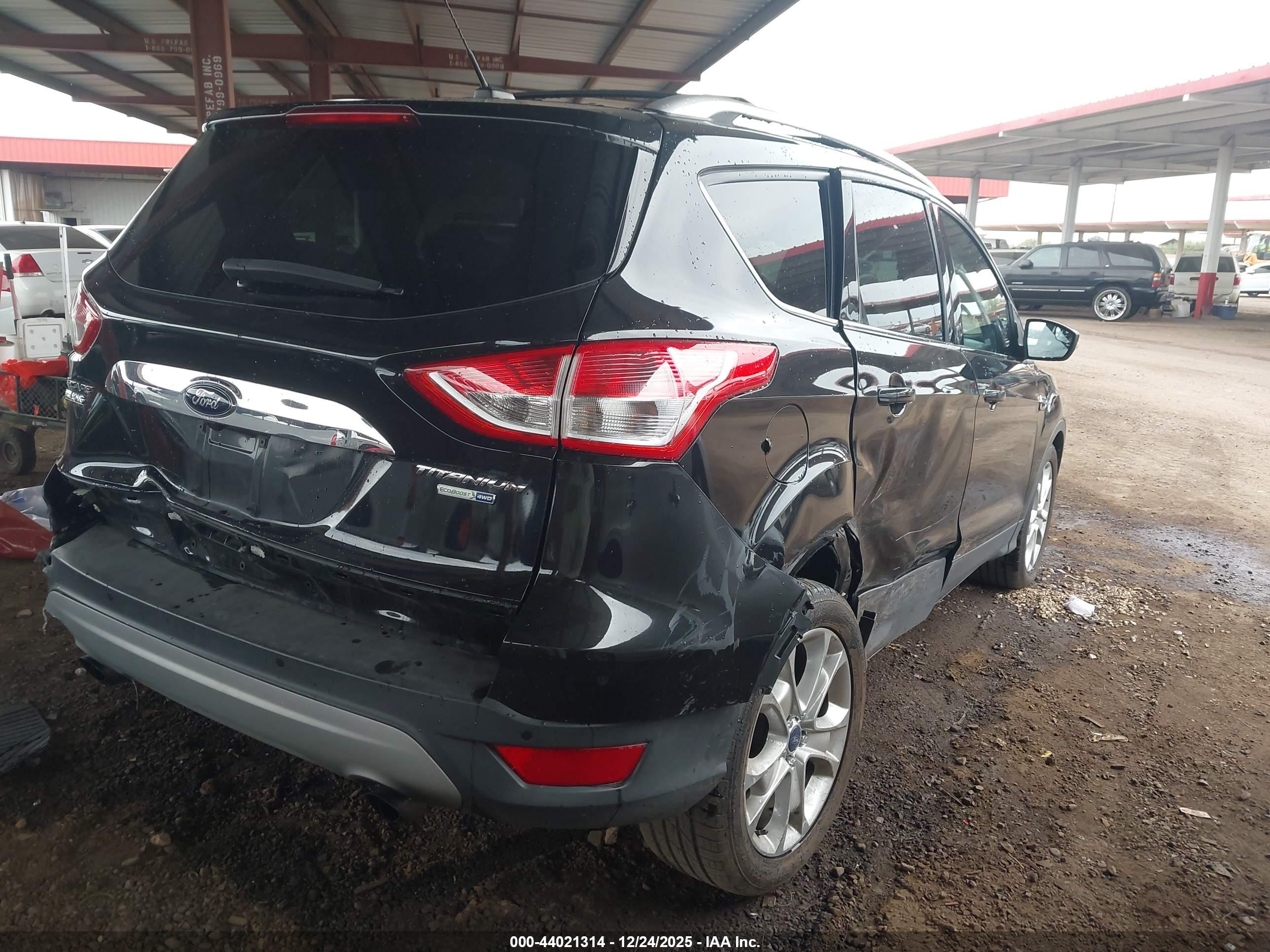FORD ESCAPE image 4